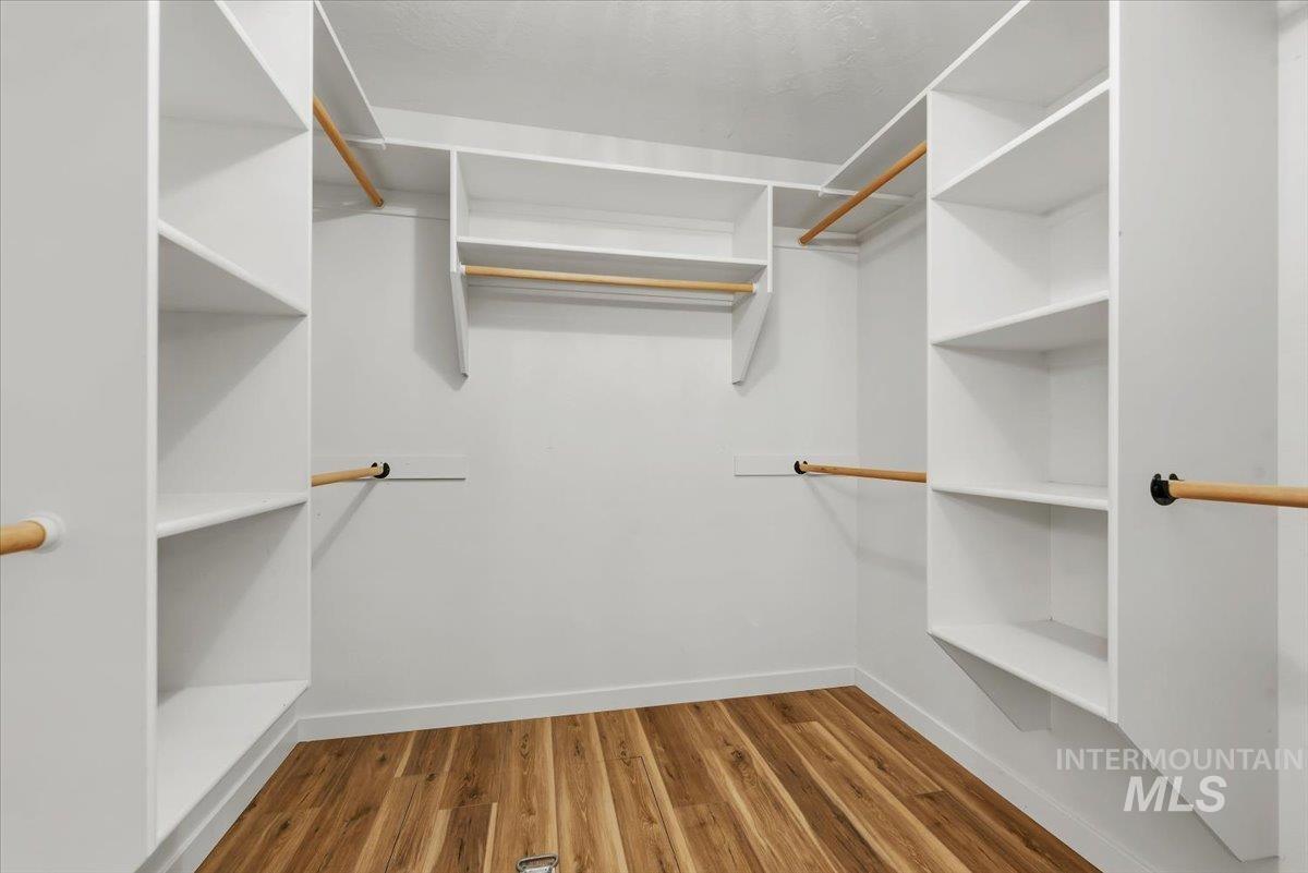 2109 S Rushmore Property Photo 14