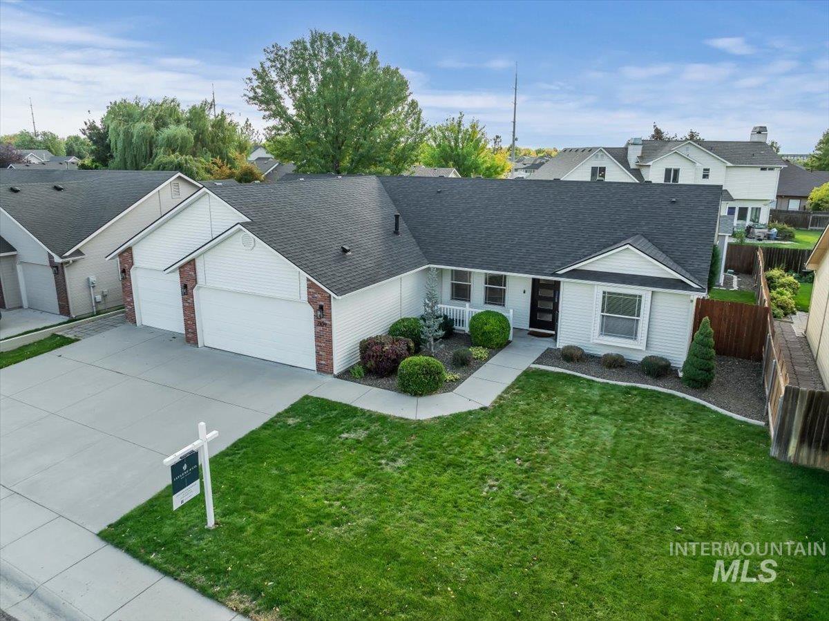 2109 S Rushmore Property Photo 35