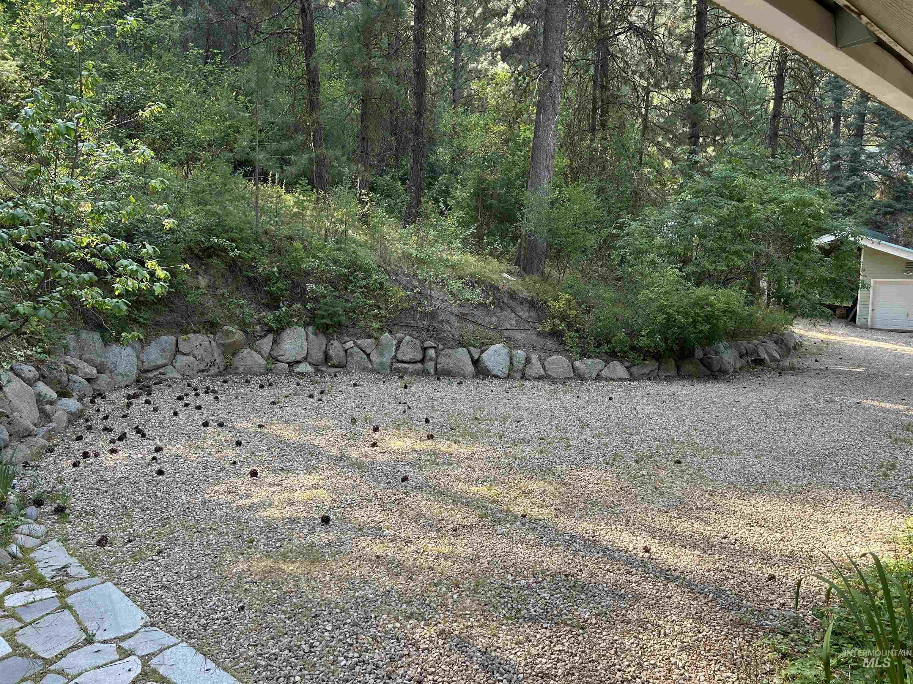 197 Scriver Woods Rd Property Photo 28