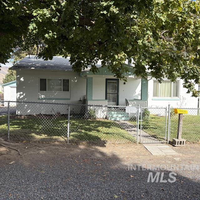 1526 Libby Street Property Photo 1