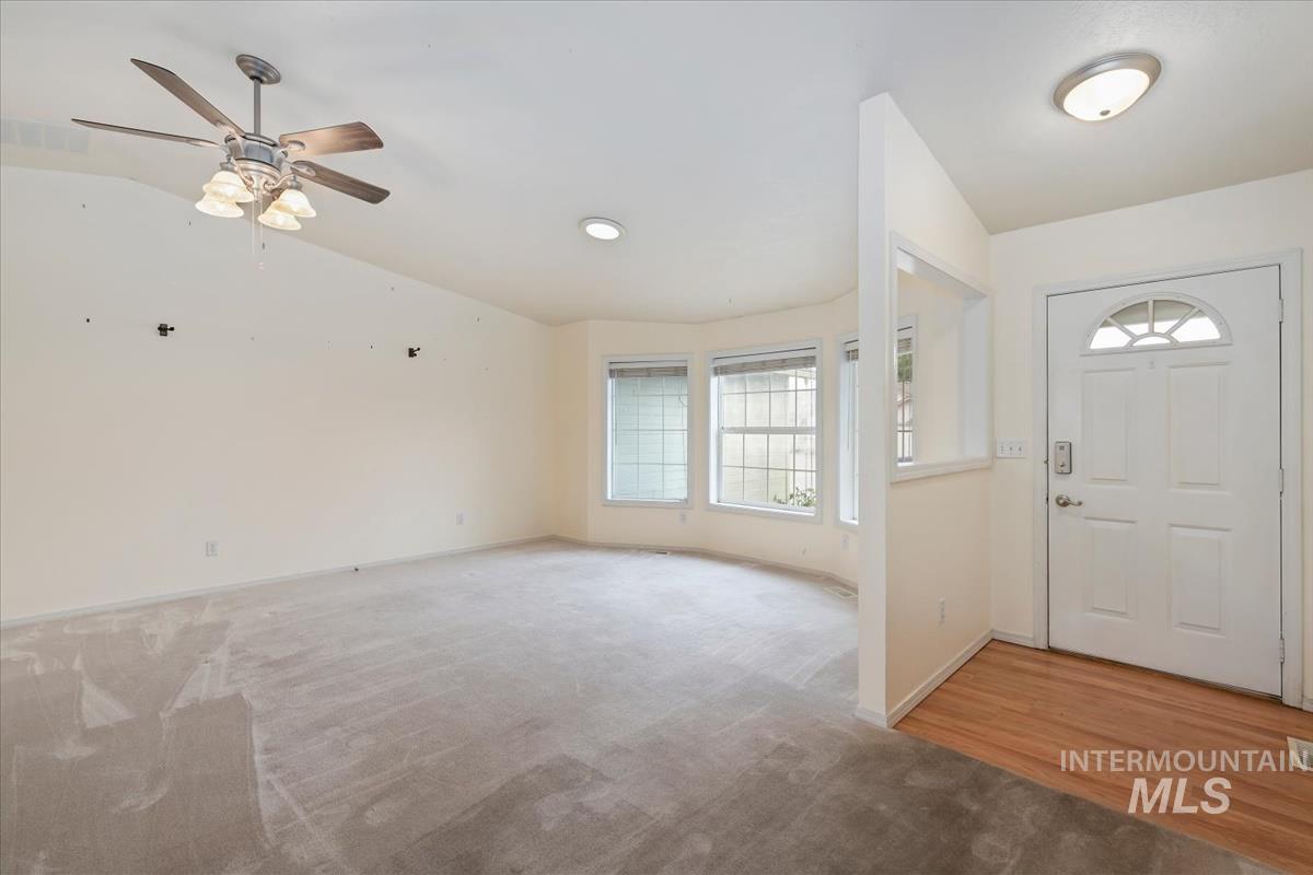 1620 Fairway Ct. Property Photo 4