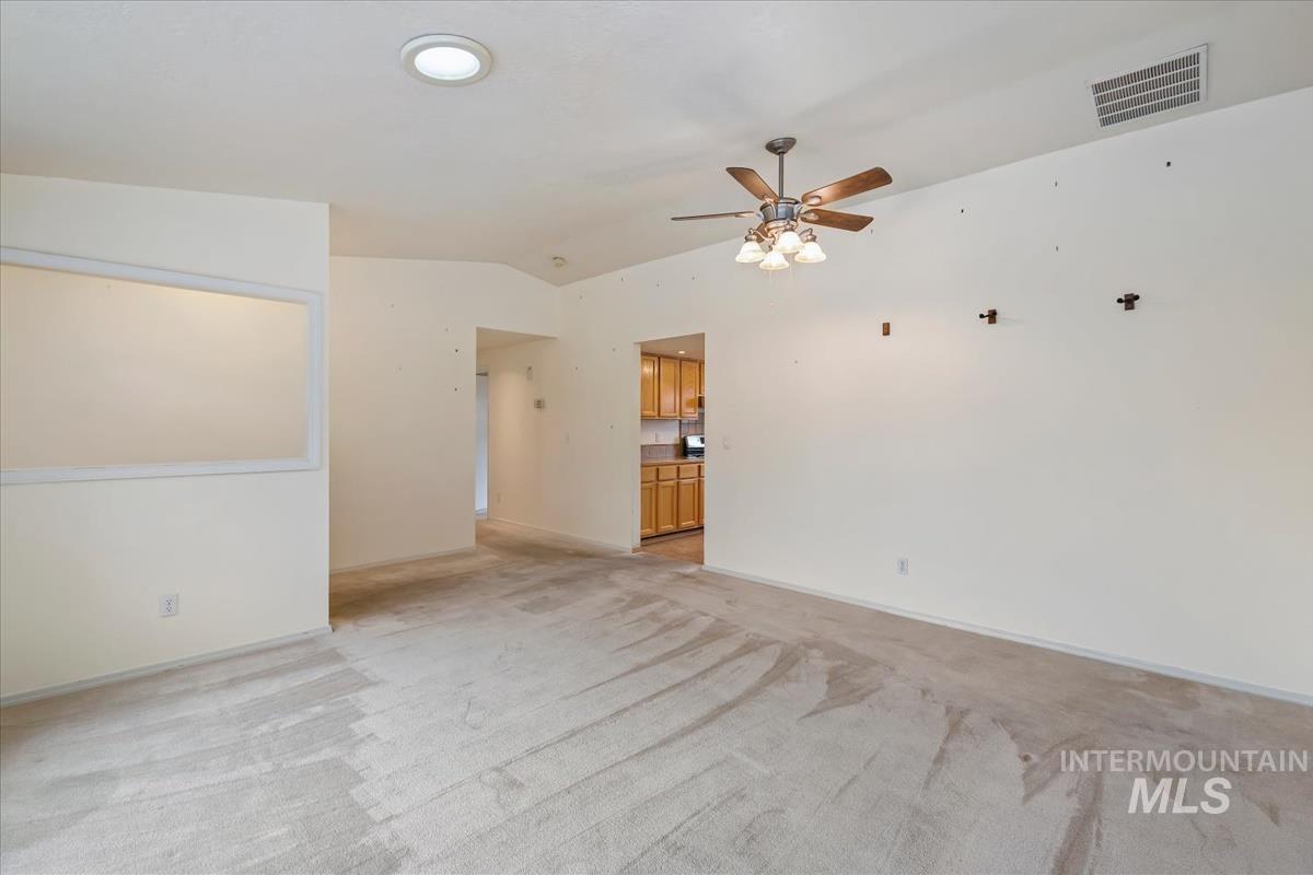 1620 Fairway Ct. Property Photo 6
