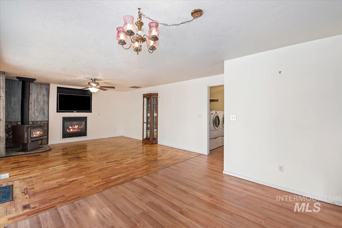 1620 Fairway Ct. Property Photo 11