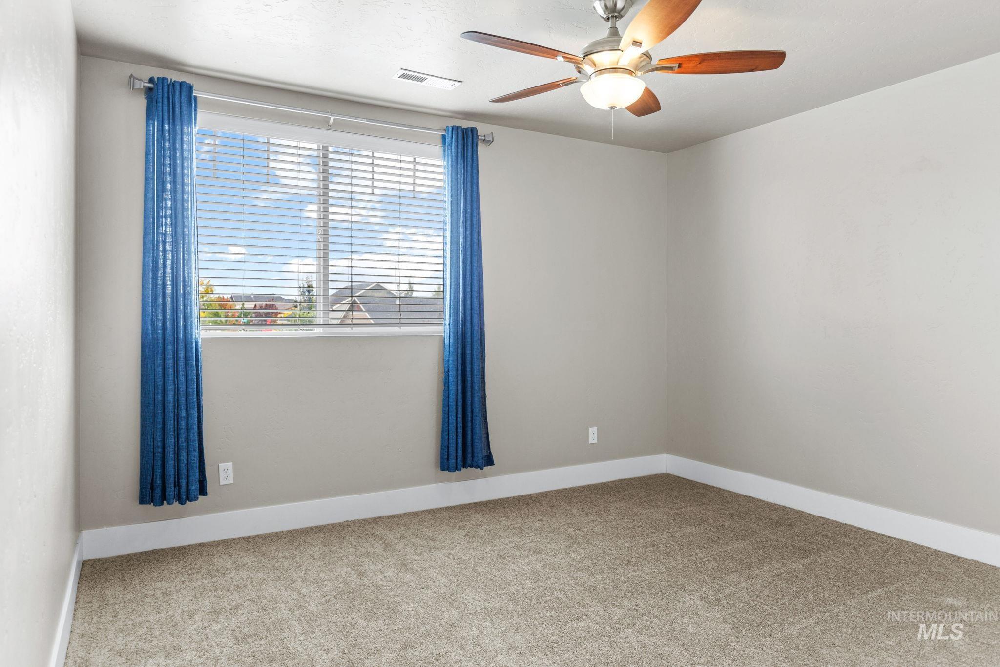 937 Silver Springs St Property Photo 35