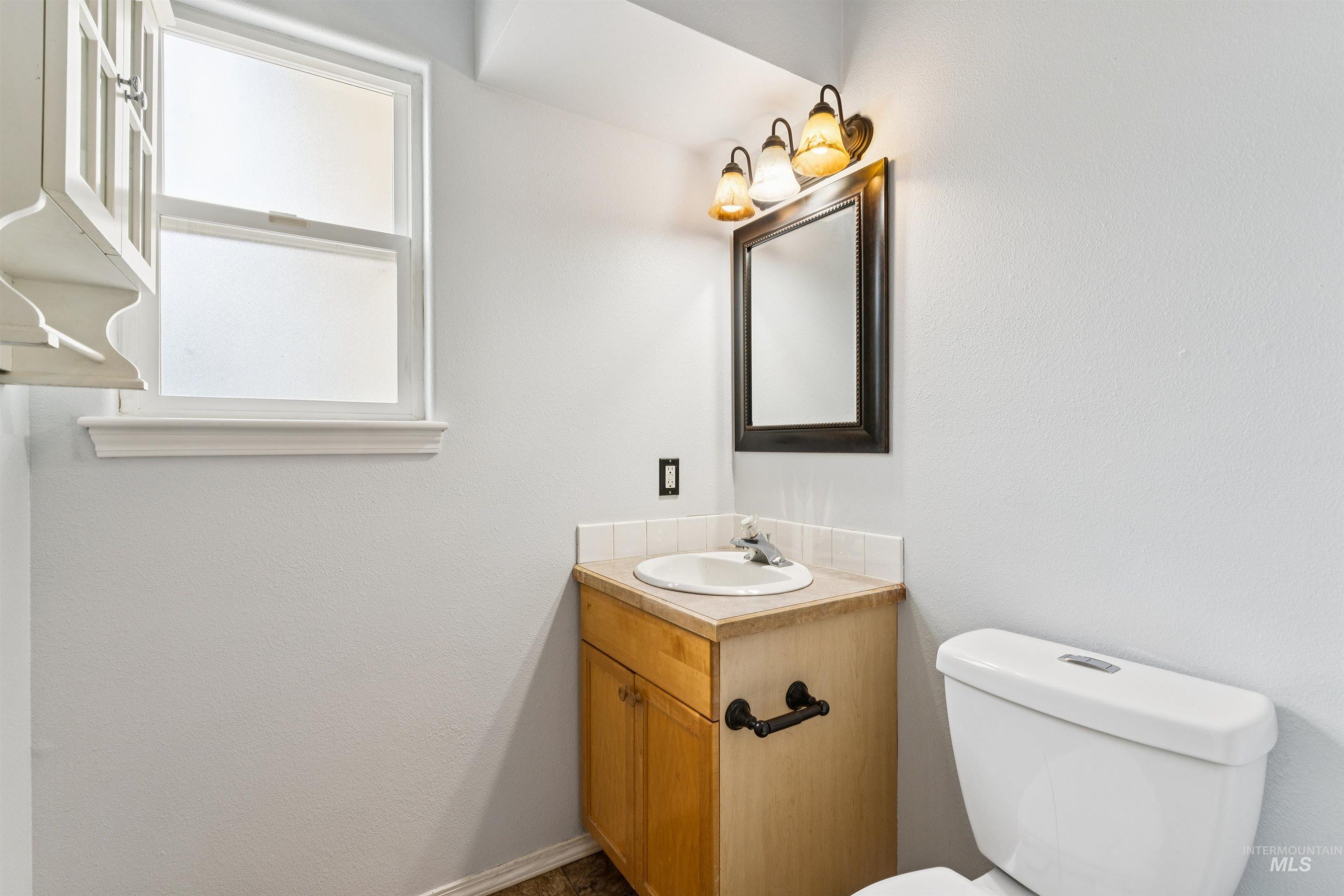 1320 New York Property Photo 17