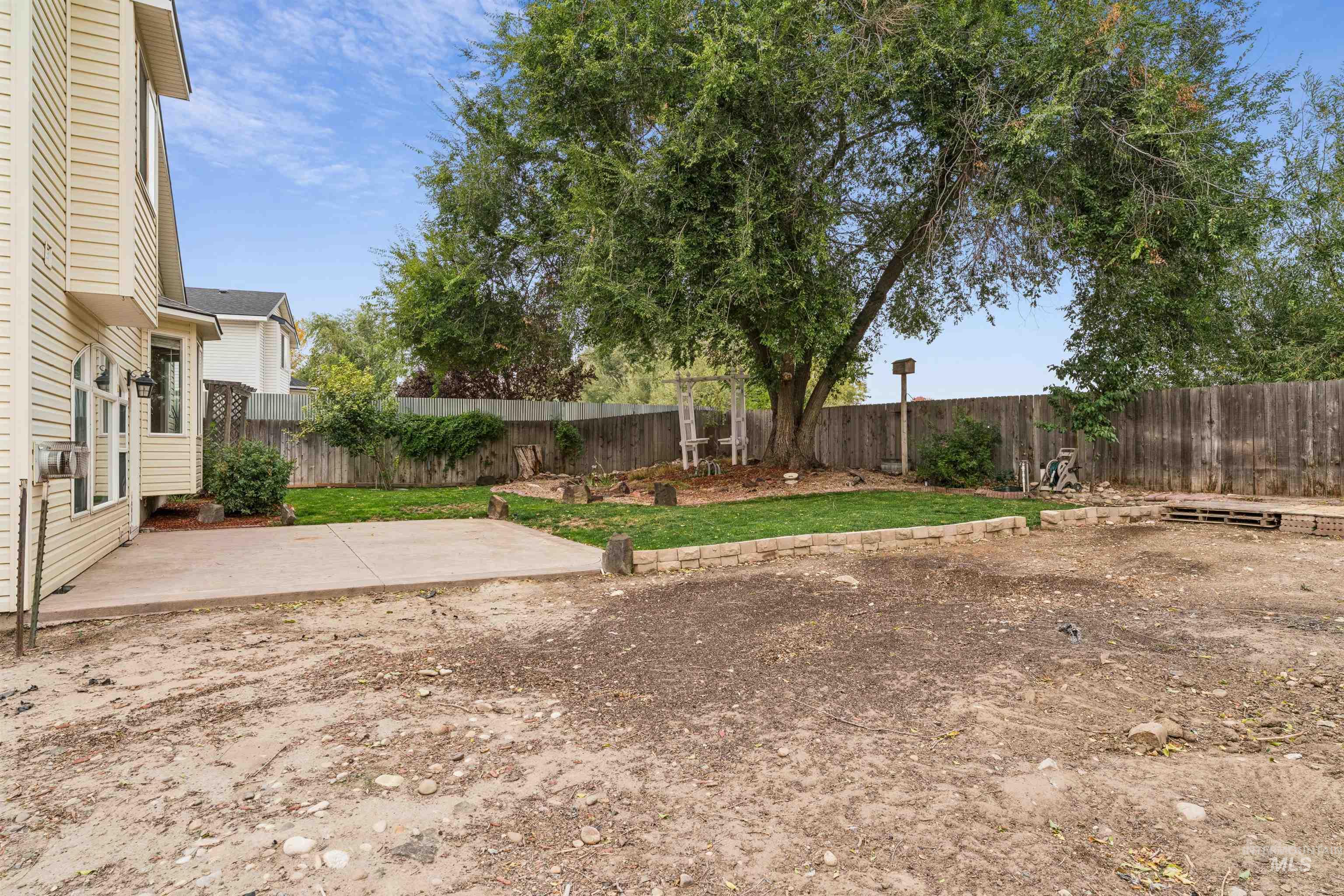 1320 New York Property Photo 31