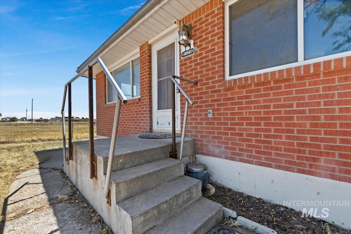 1325 Id-51 Property Photo 2
