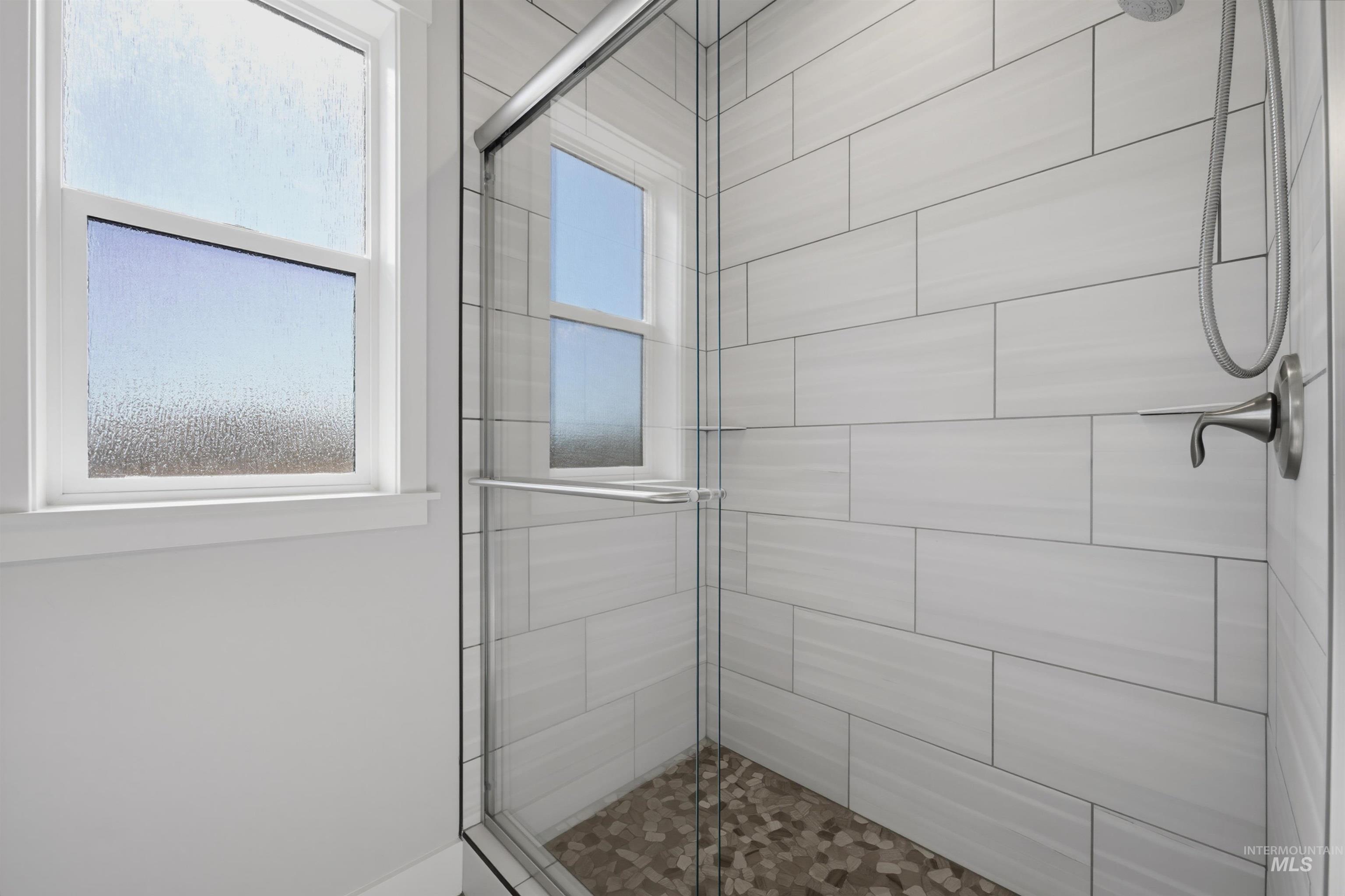 1457 W Tenzing St Property Photo 16