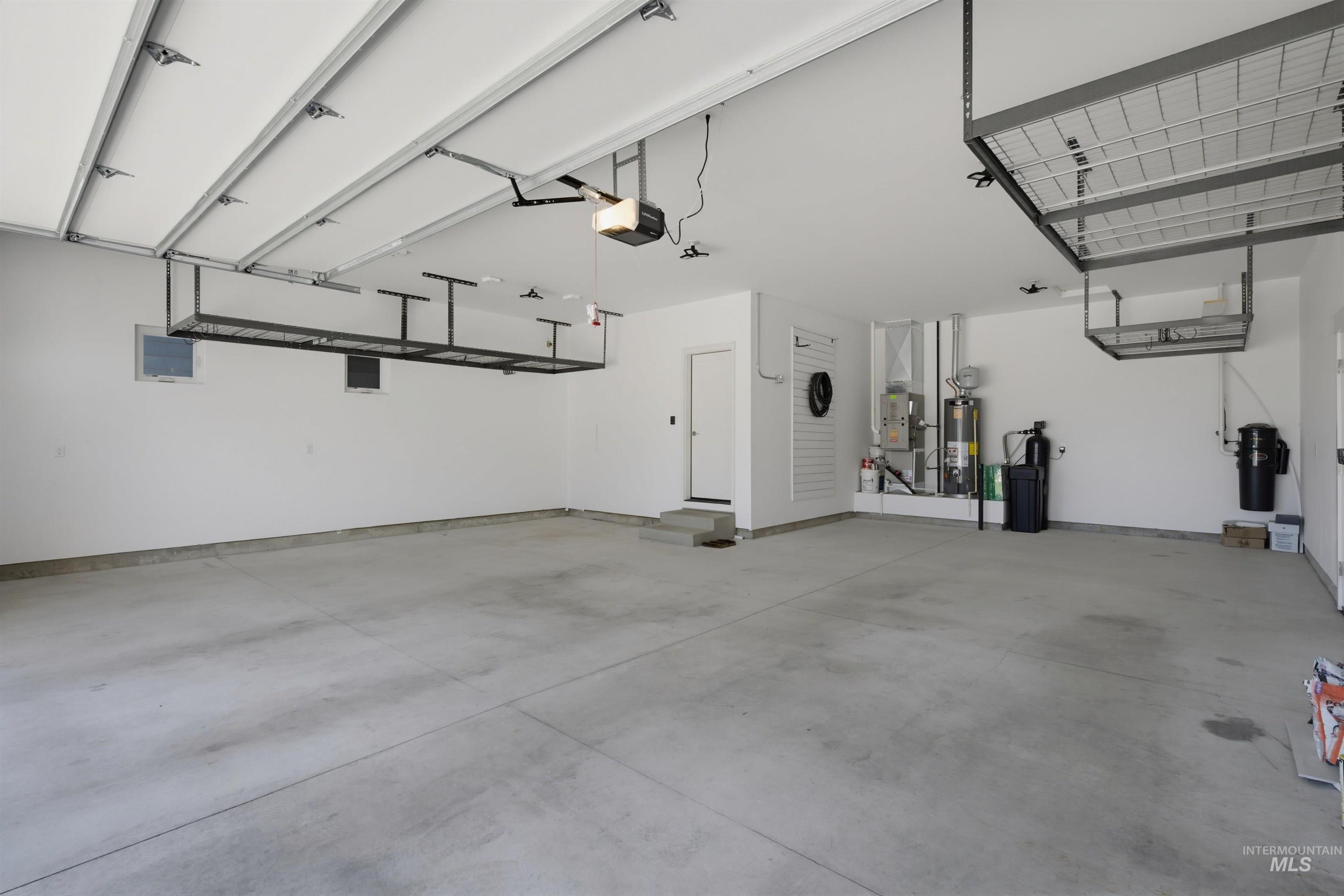 1457 W Tenzing St Property Photo 21
