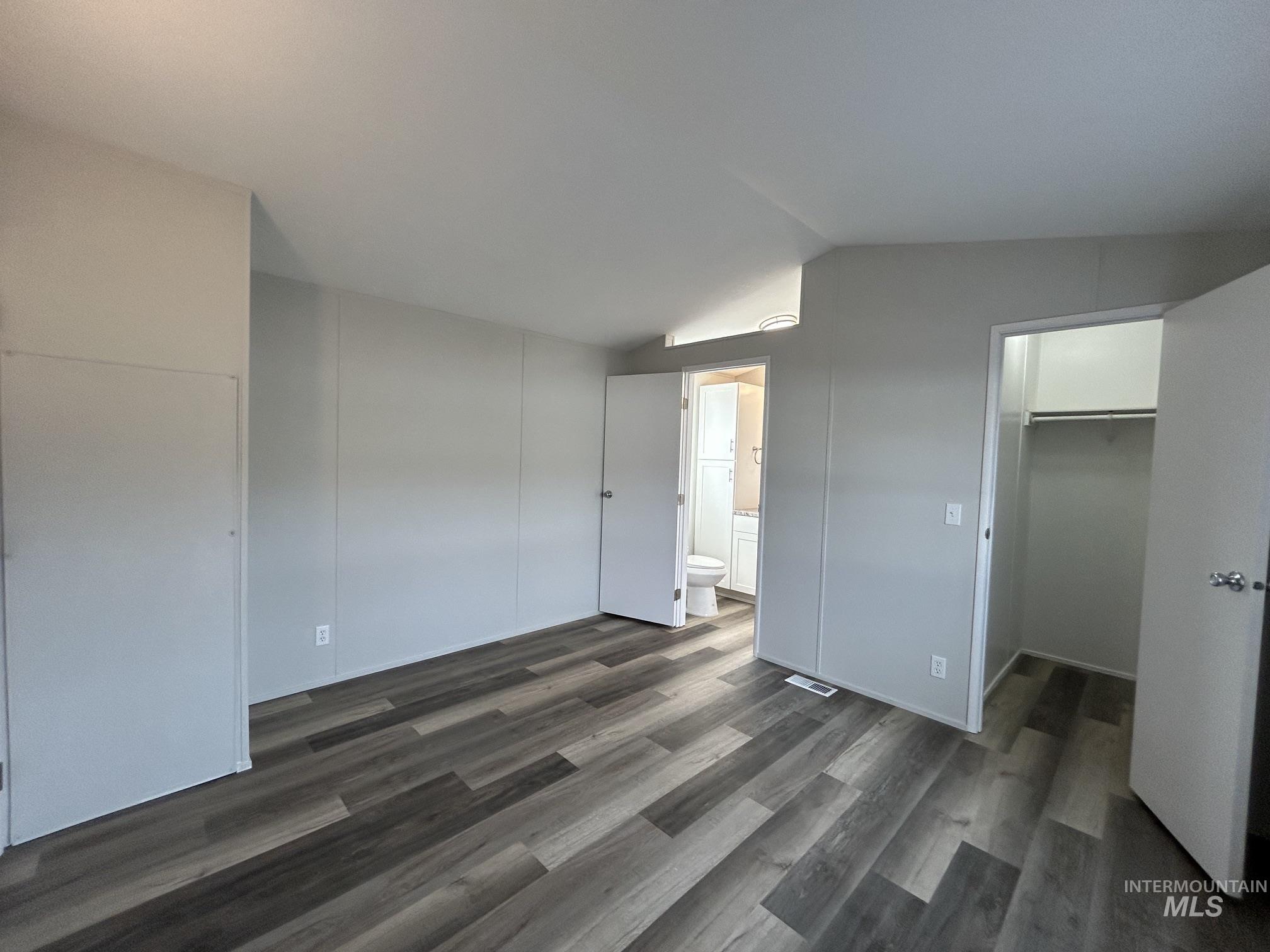 1430 Chestnut Property Photo 19