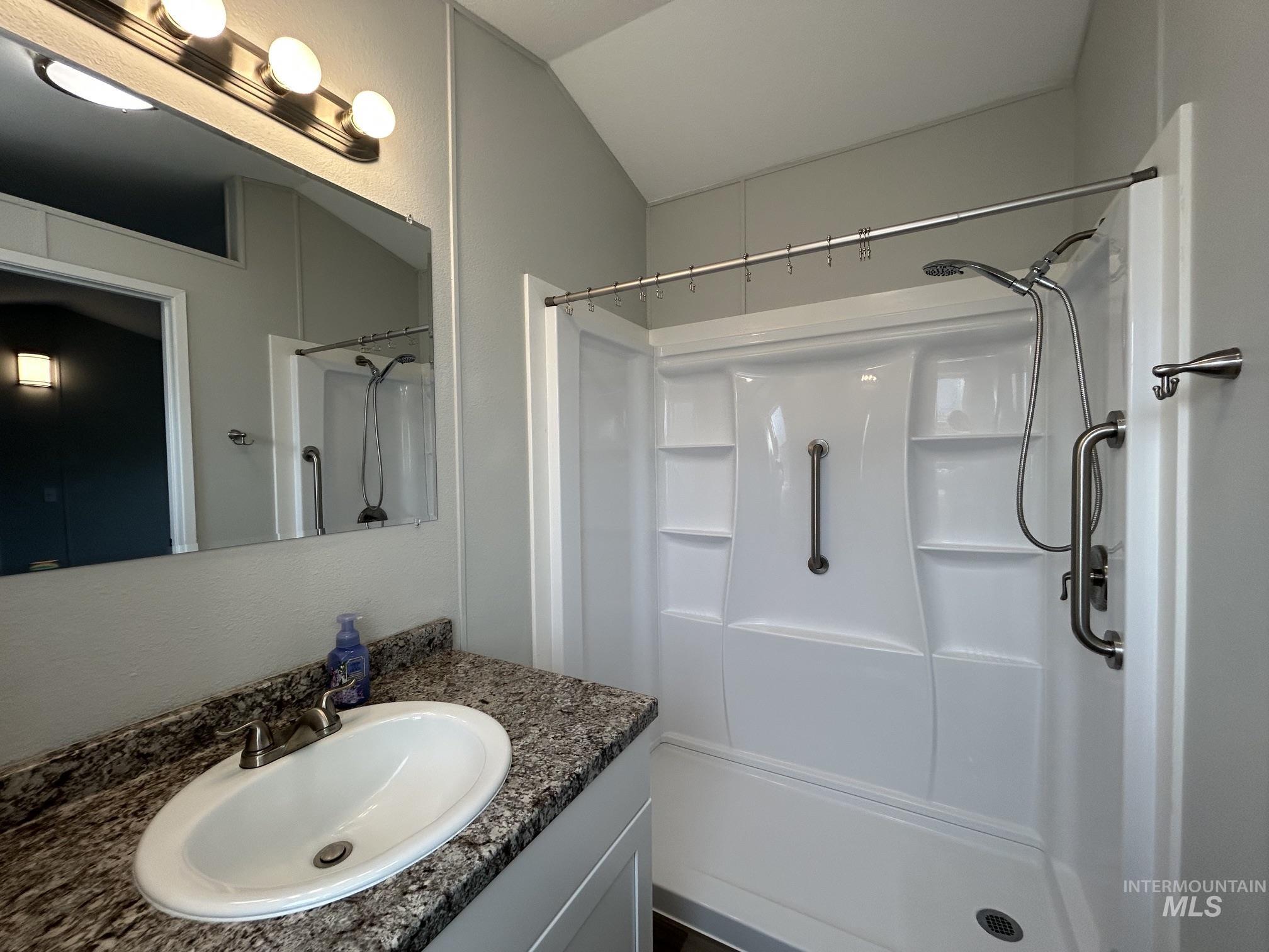 1430 Chestnut Property Photo 22