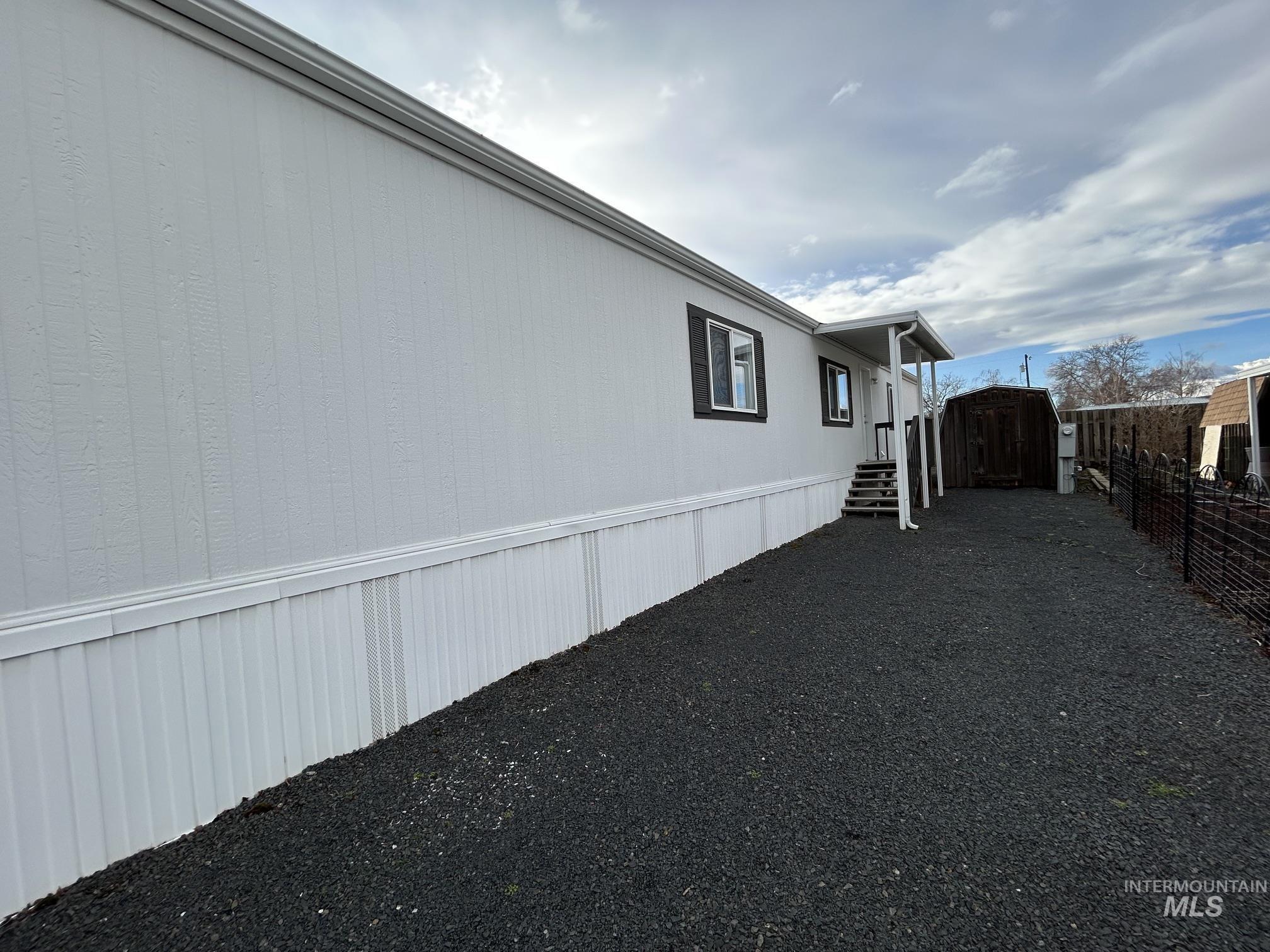 1430 Chestnut Property Photo 25