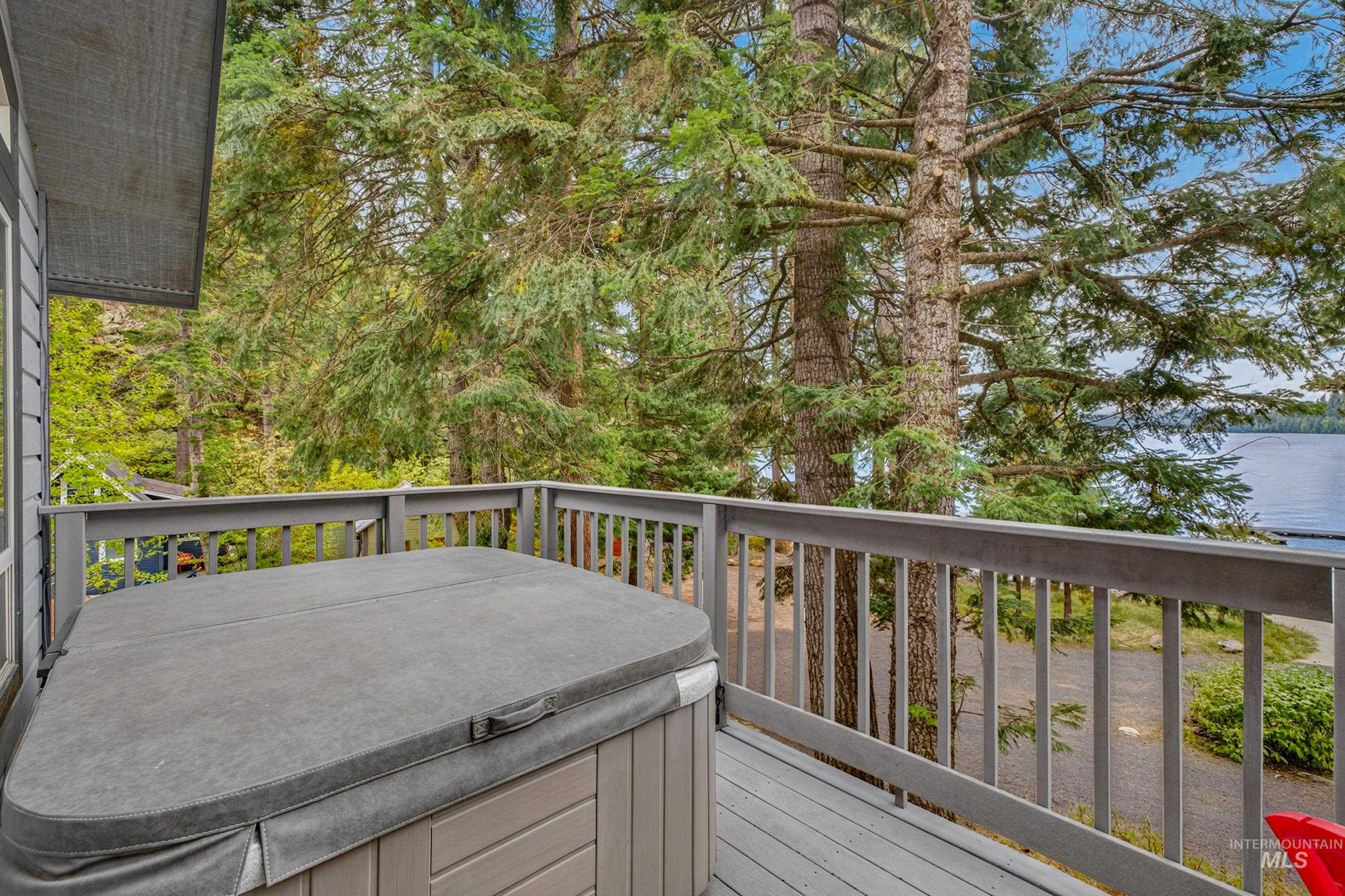 3531 Kp Cove Property Photo 4