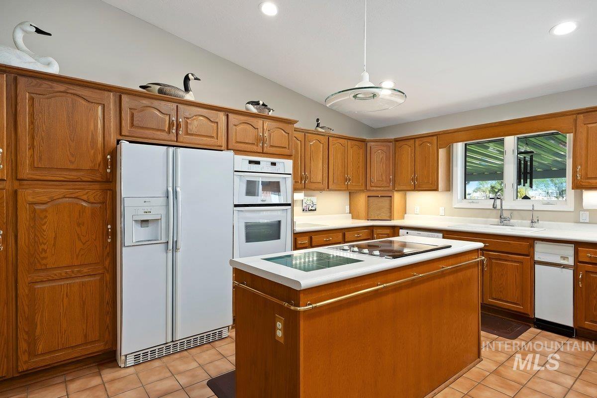 62 E 300 S Property Photo 13