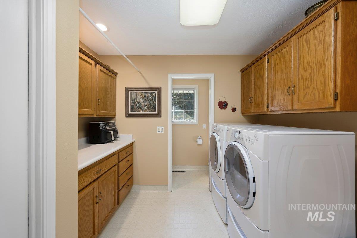 62 E 300 S Property Photo 20