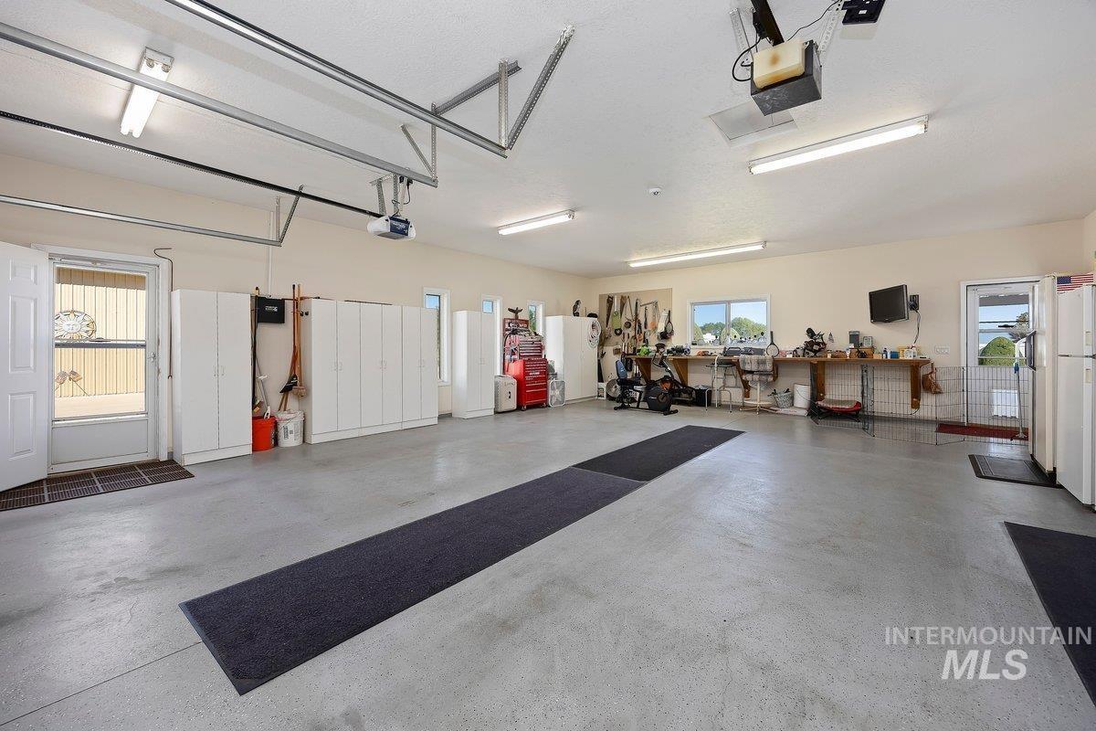 62 E 300 S Property Photo 21