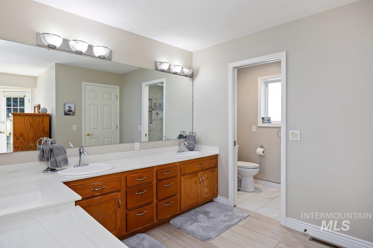 62 E 300 S Property Photo 24
