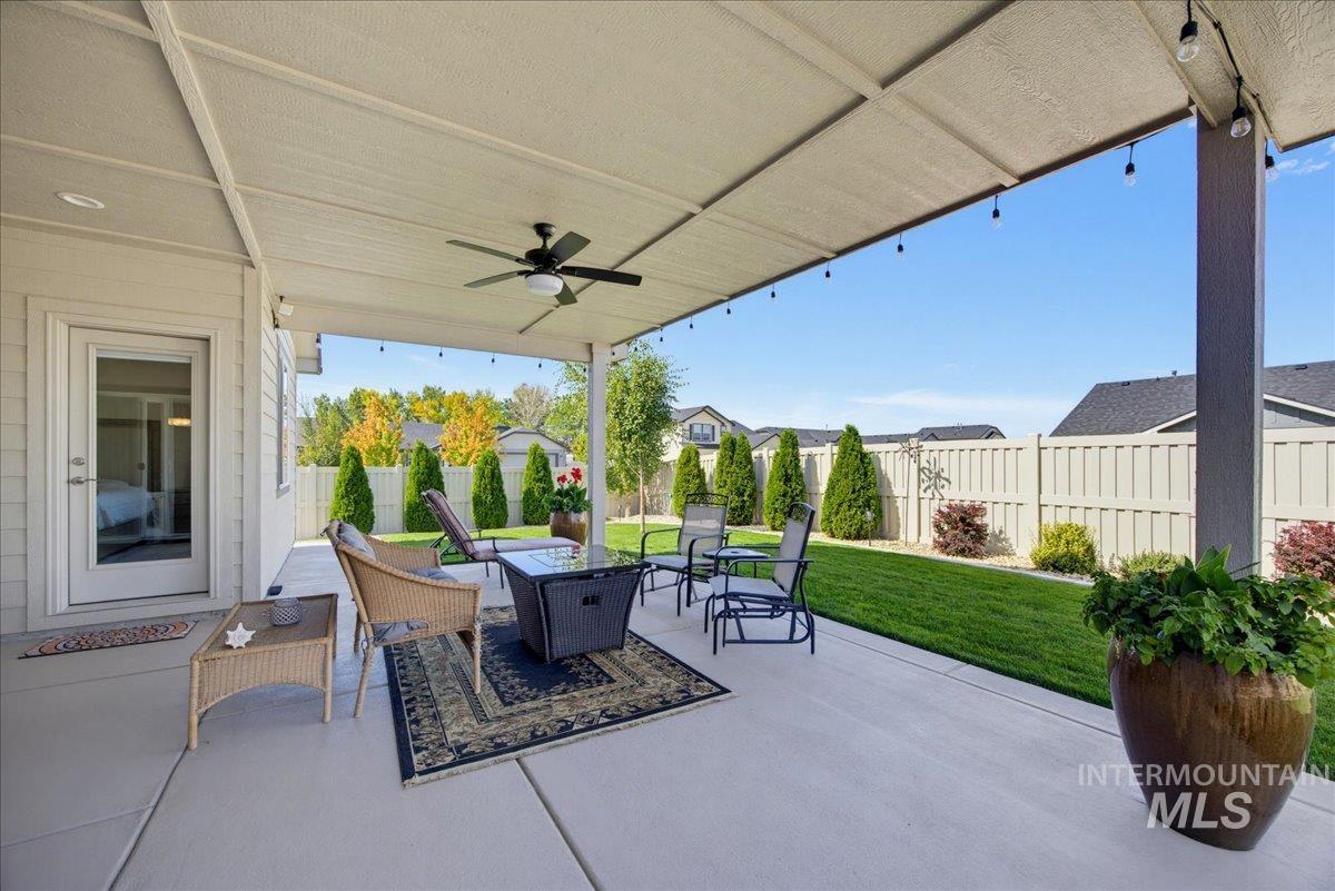 11444 Queensland Dr. Property Photo 28