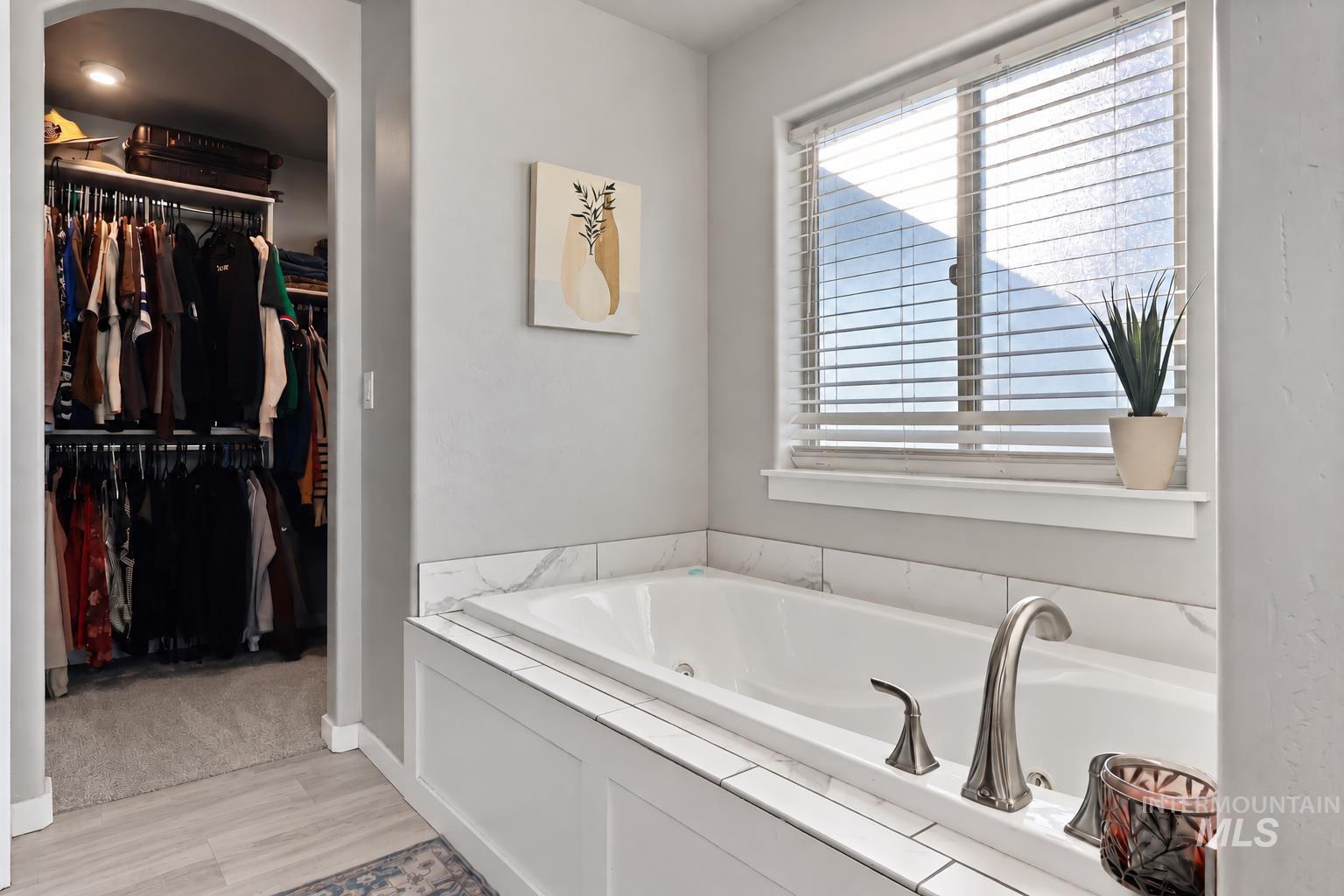 1201 Soren Way Property Photo 14