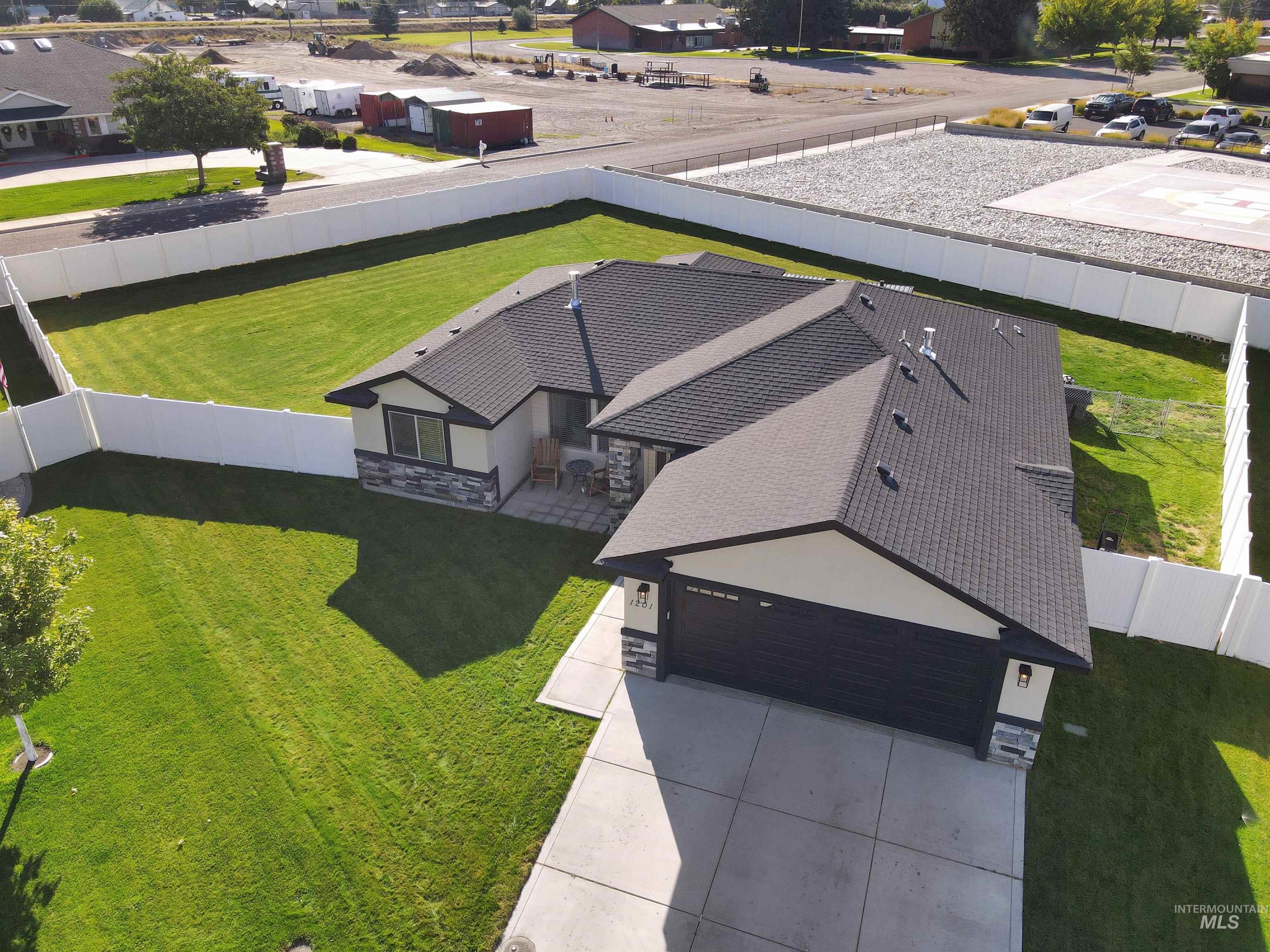 1201 Soren Way Property Photo 20