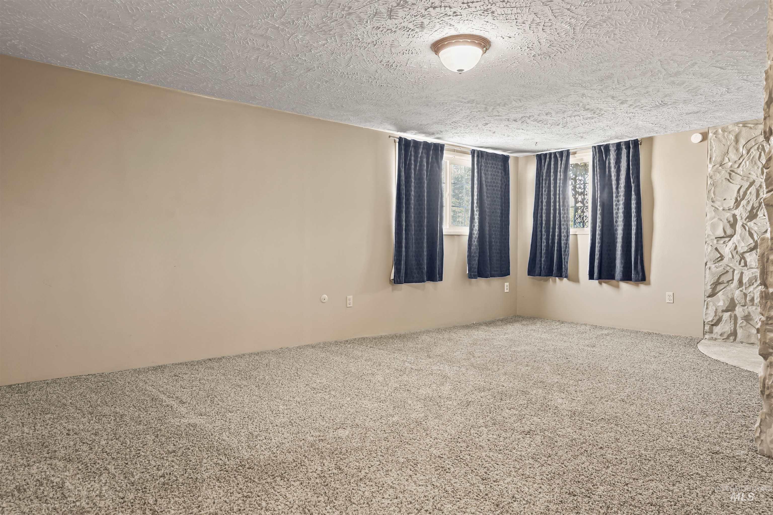 850 E 500 S Property Photo 6