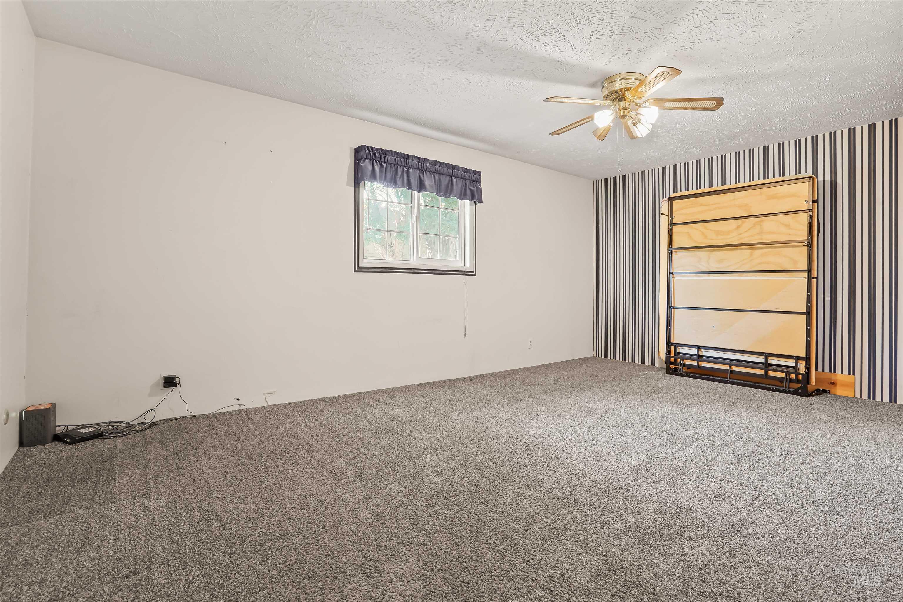 850 E 500 S Property Photo 18