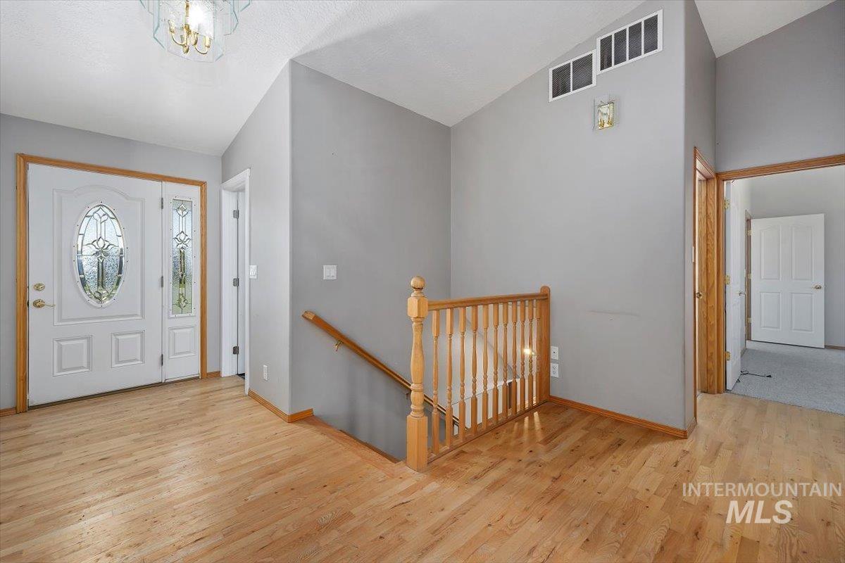 1854 E 3700 N Property Photo 6