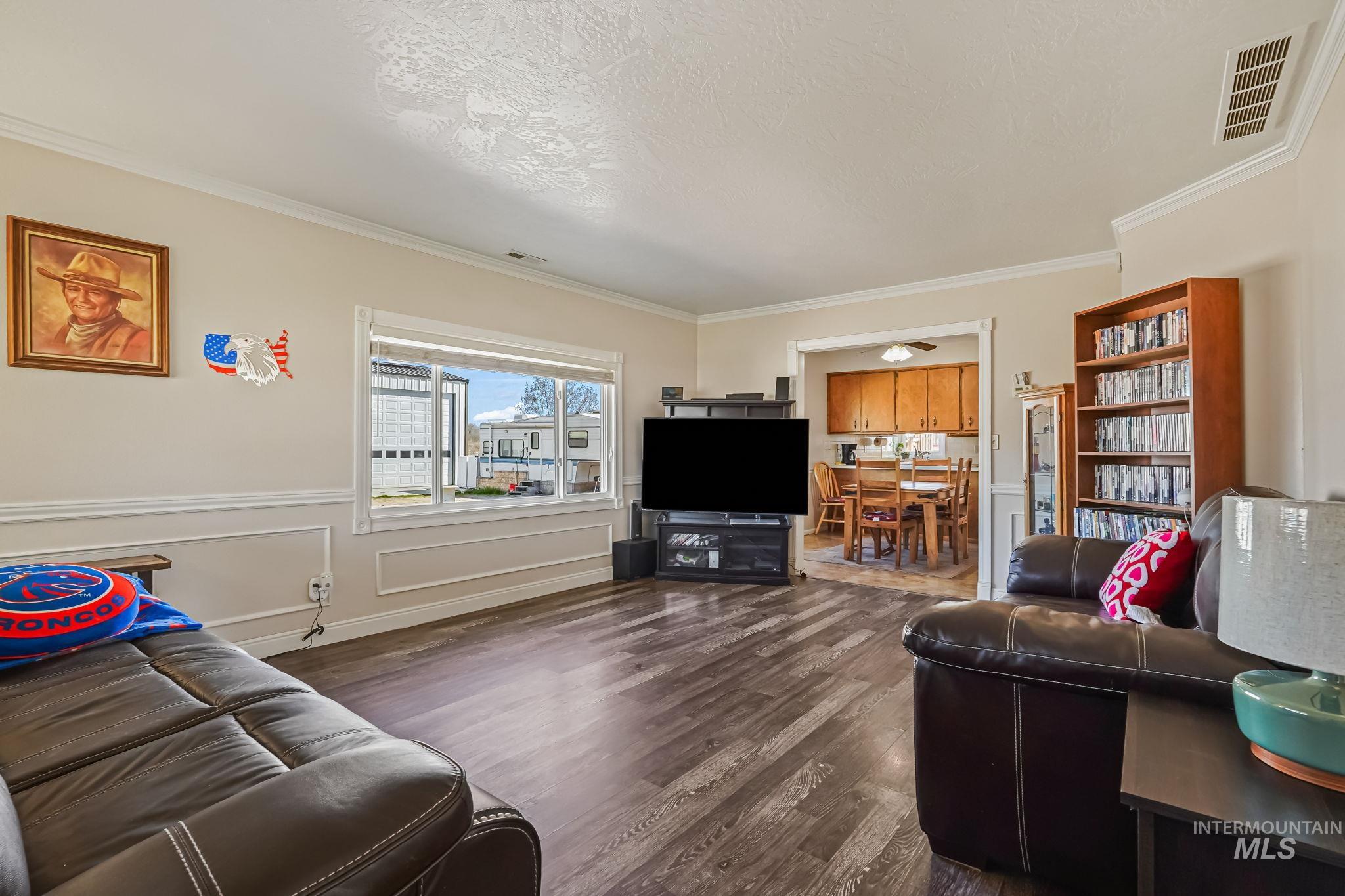 7227 Birch Lane Property Photo 4
