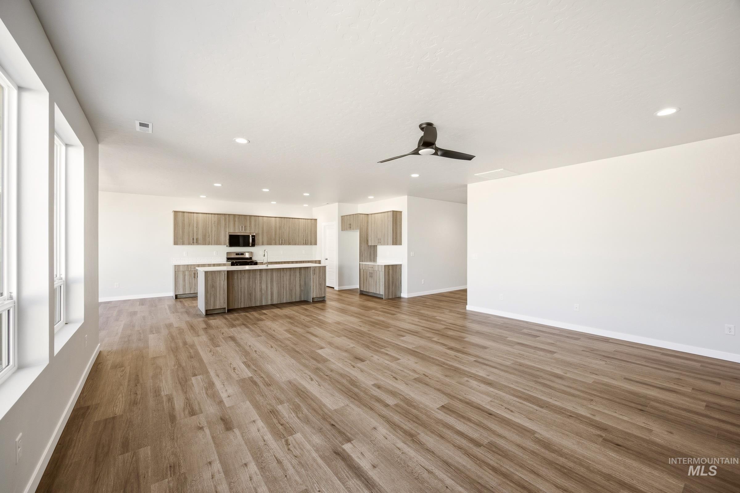 9386 W Cosmic St Property Photo 10