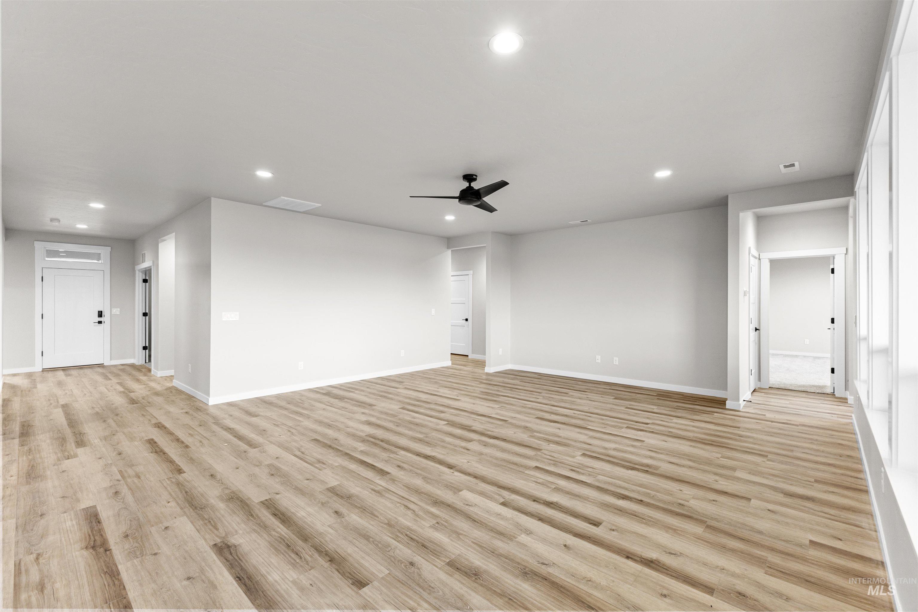 9386 W Cosmic St Property Photo 12