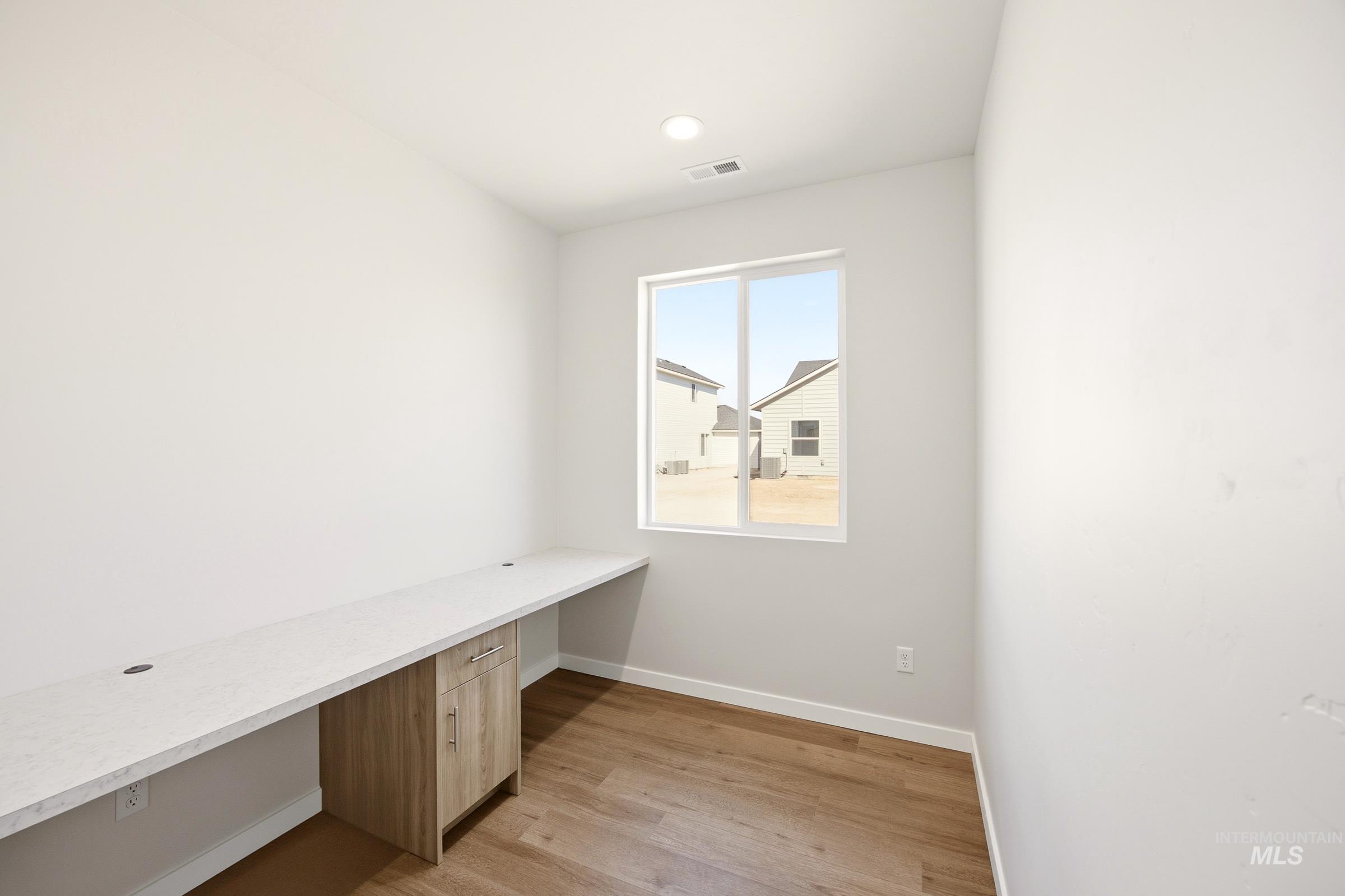 9386 W Cosmic St Property Photo 12