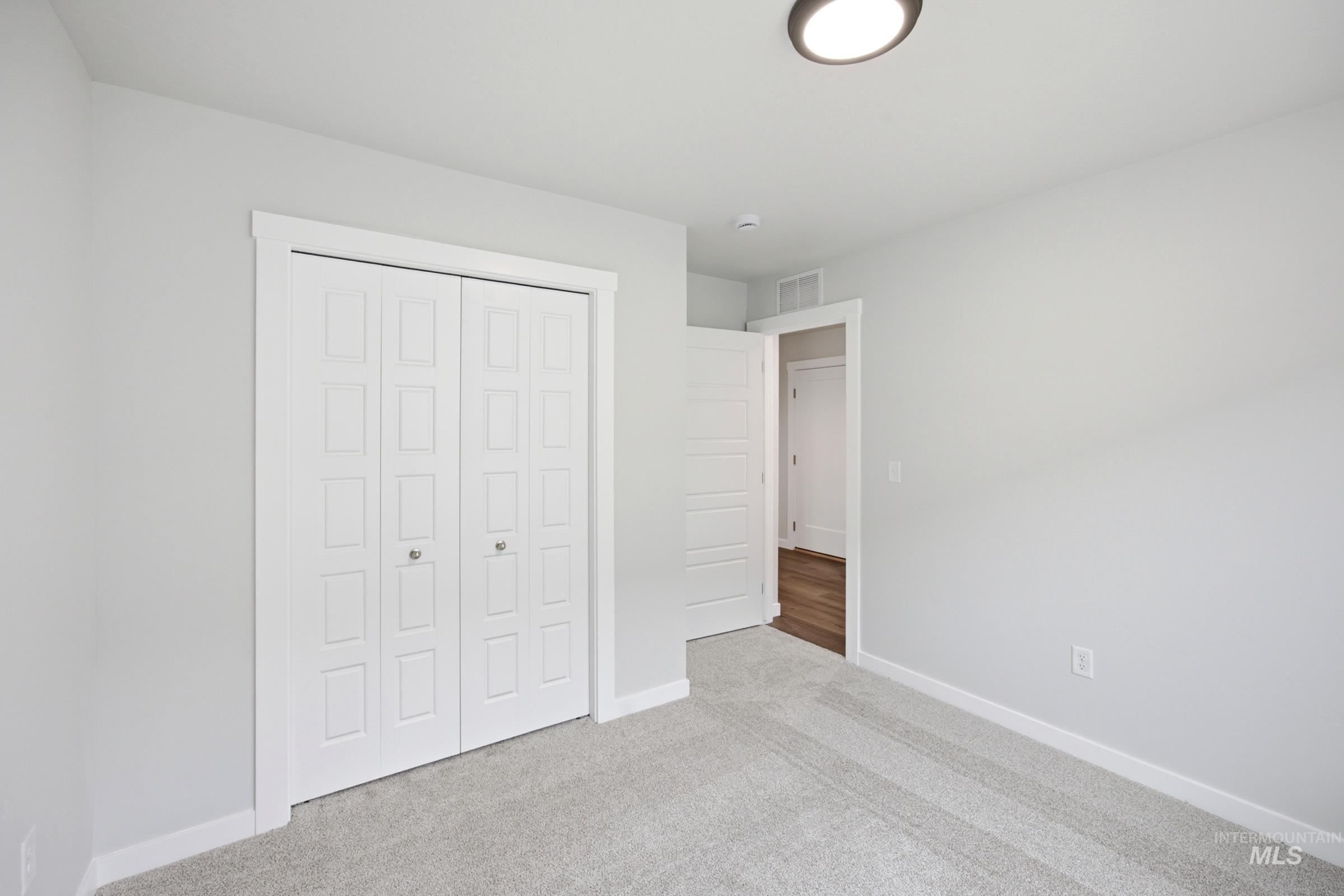 9088 W Violet St Property Photo 17