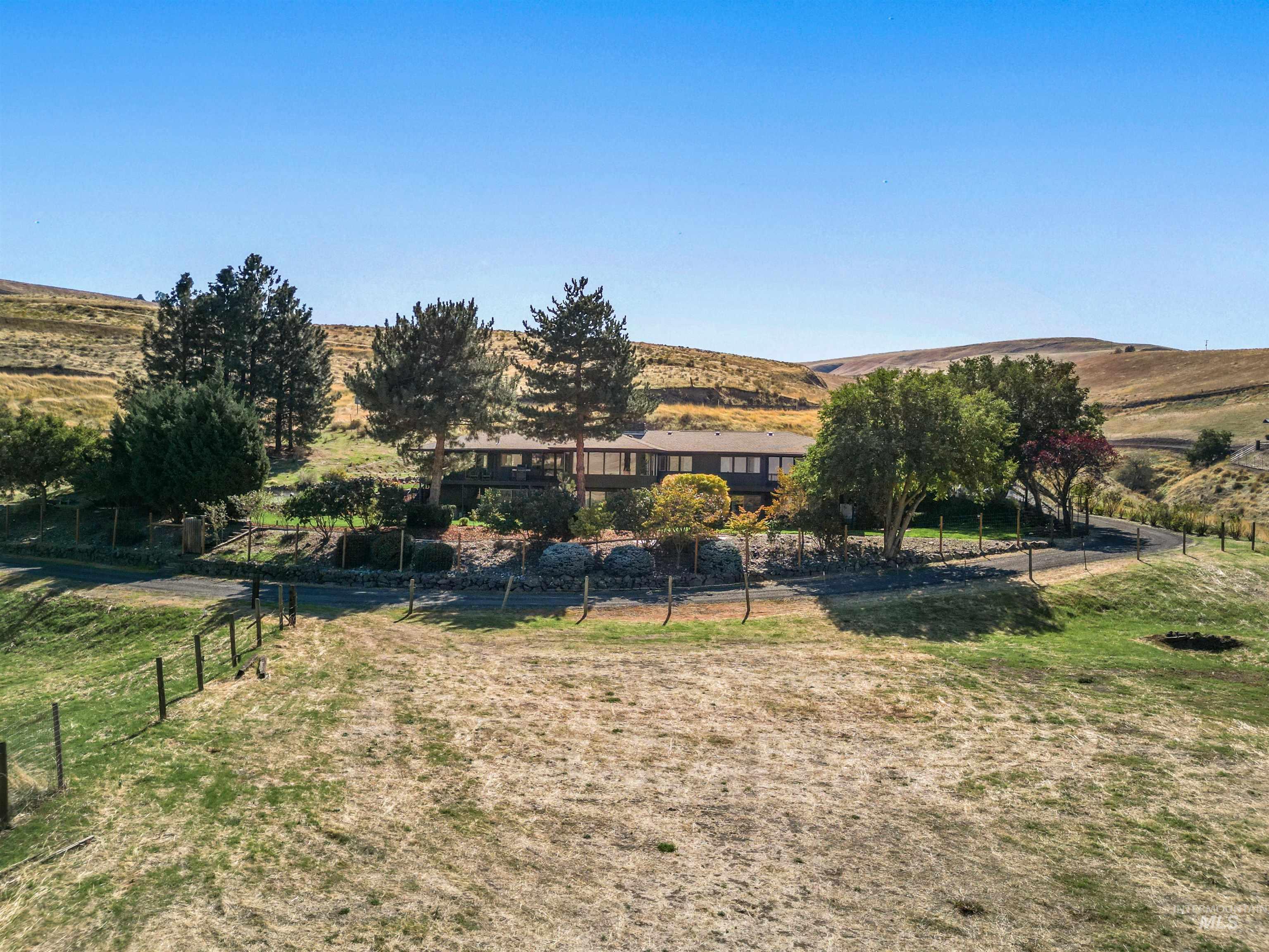 10846 Sr 129 Property Photo 48