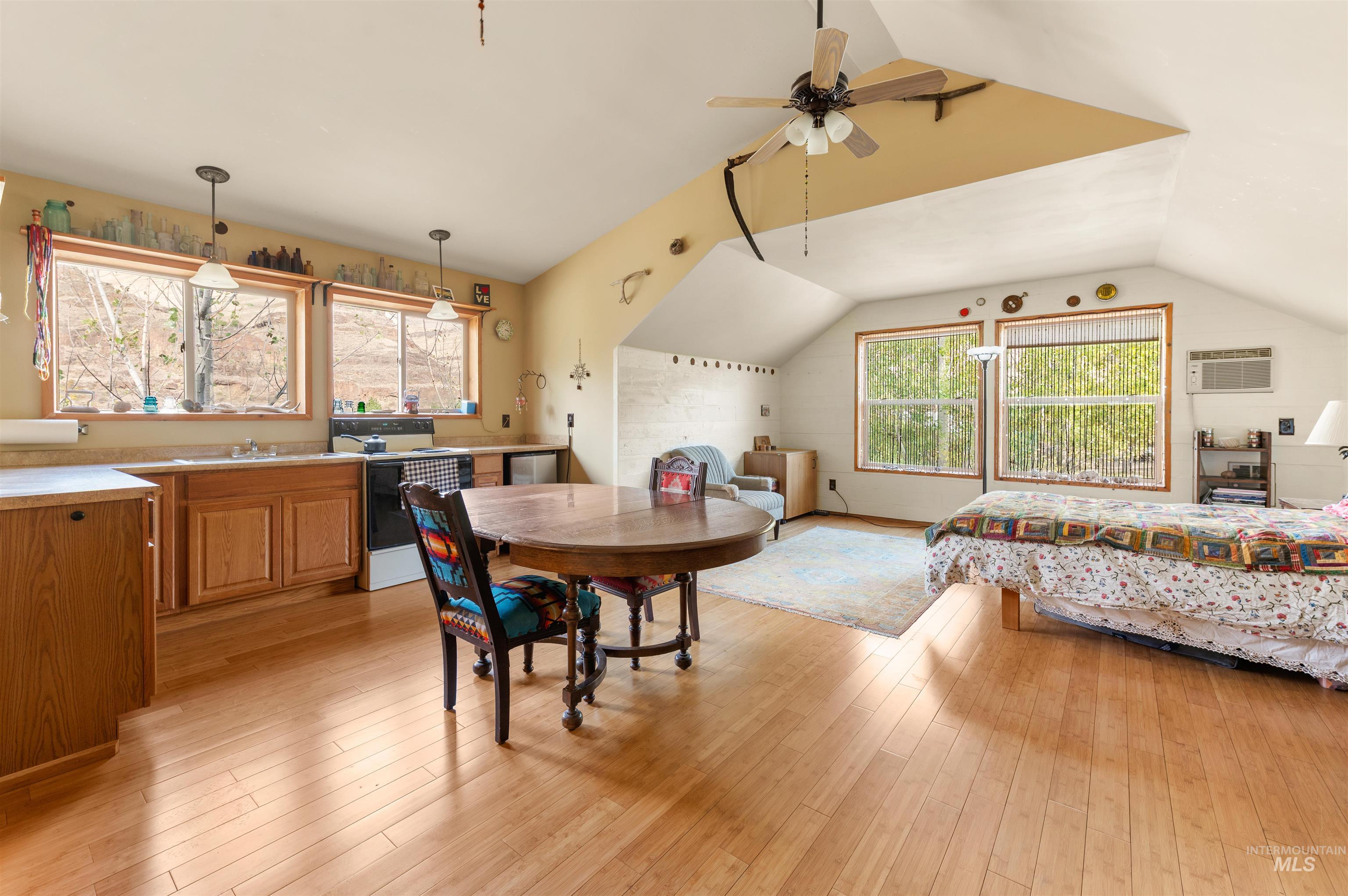 61380 Highway 129 Property Photo 23