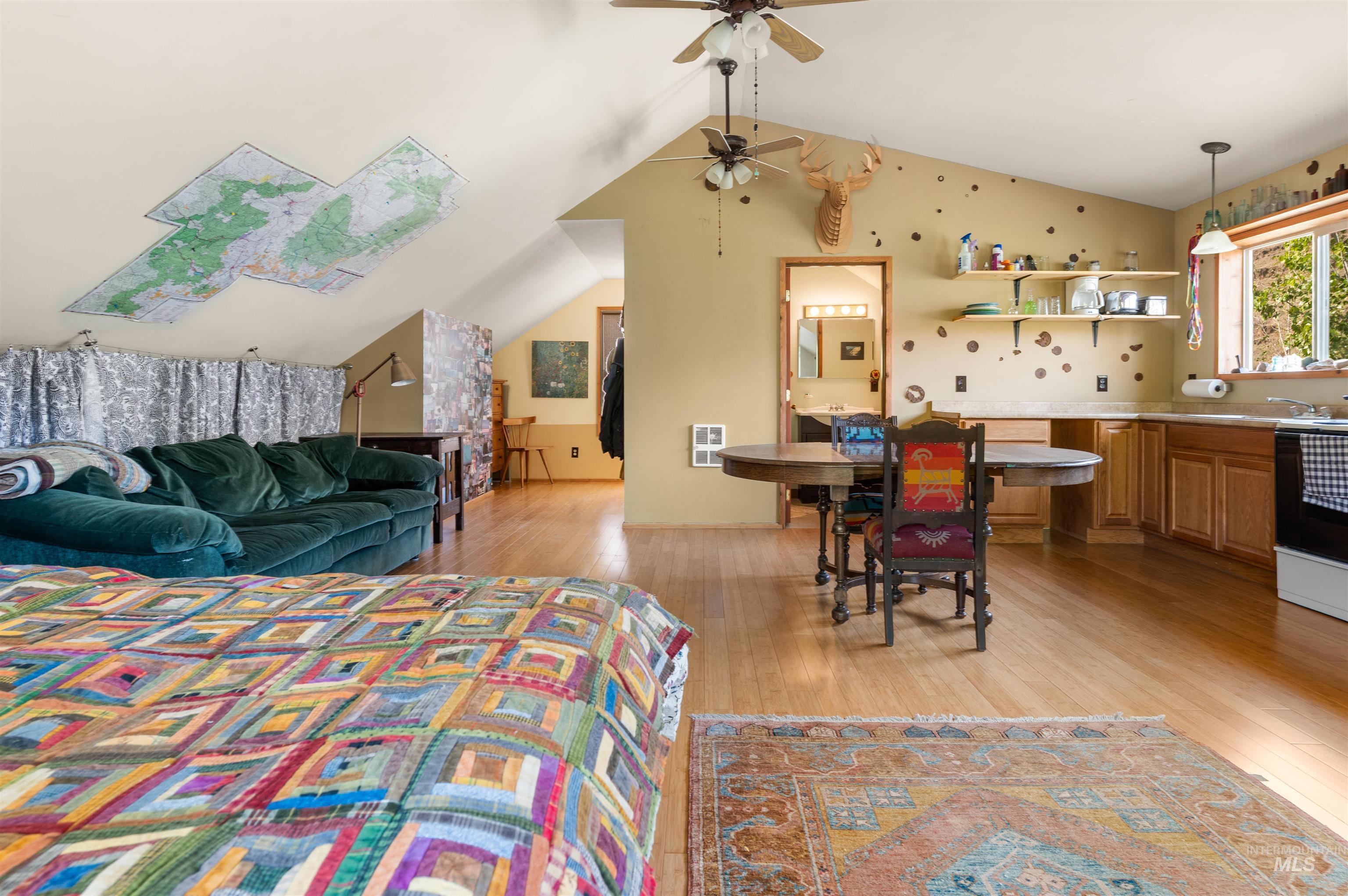 61380 Highway 129 Property Photo 24