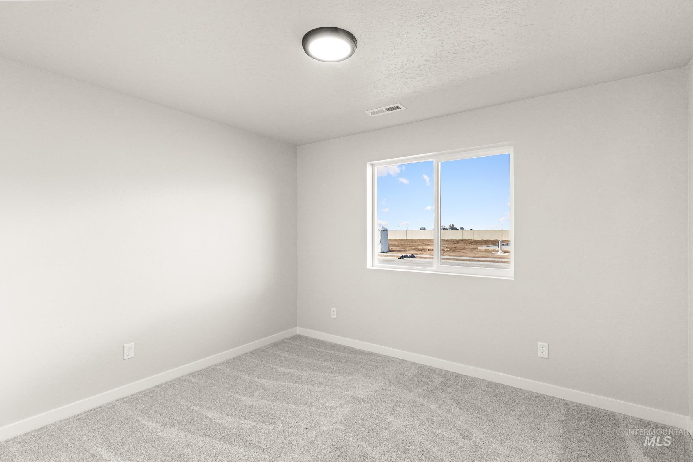 2451 W Tar Sands Dr Property Photo 15
