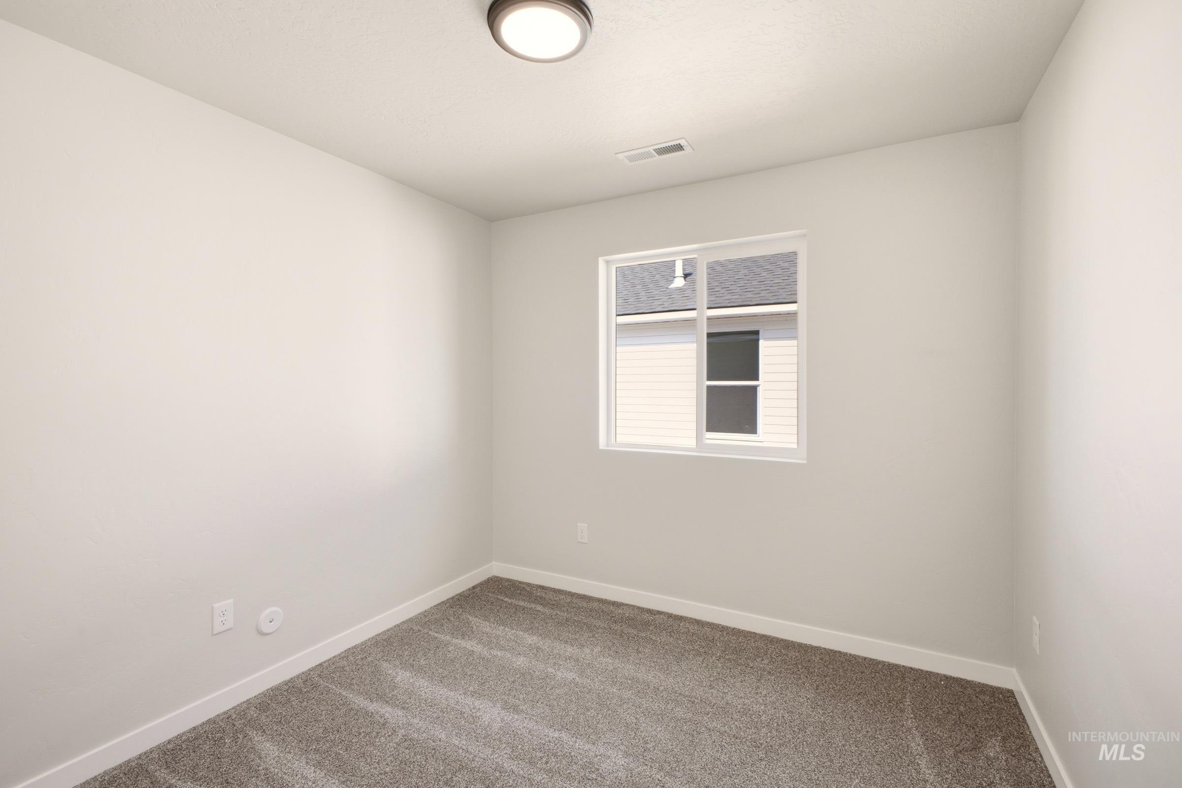 240 N Tideberry Ave Property Photo 10