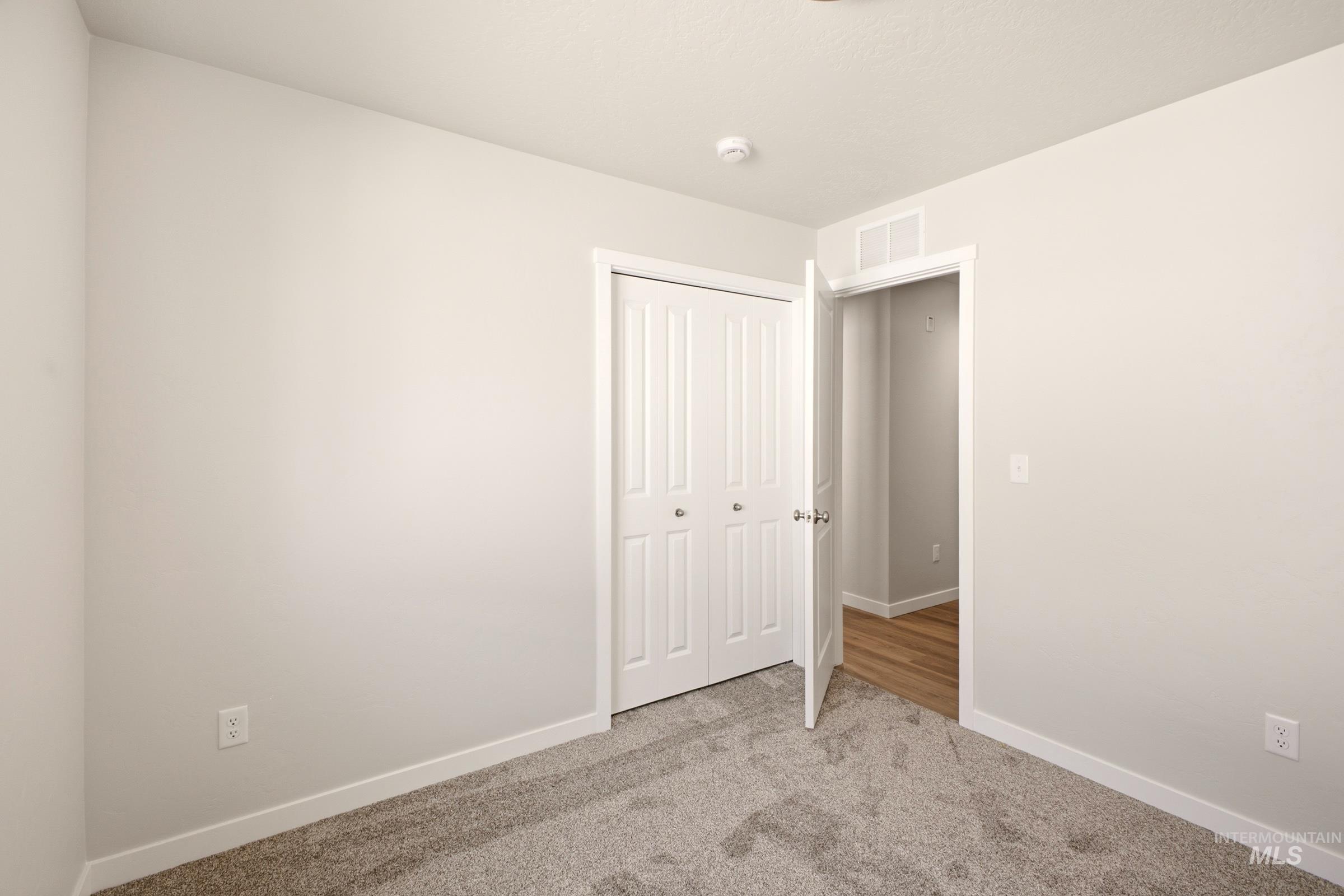 240 N Tideberry Ave Property Photo 11