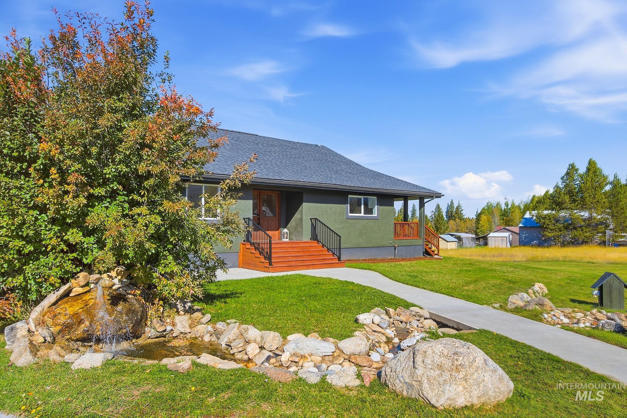 7 Willow Way Property Photo 1