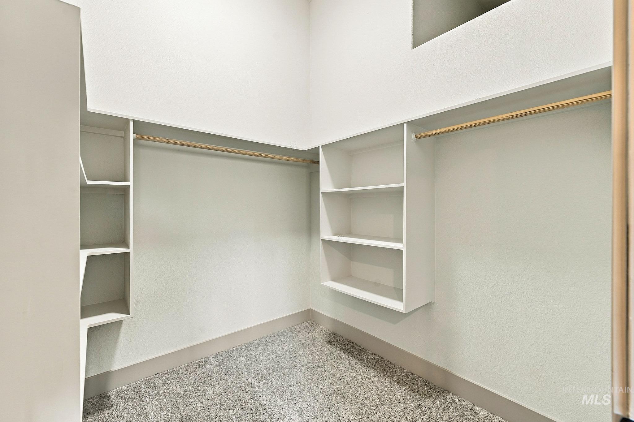 7 Willow Way Property Photo 16