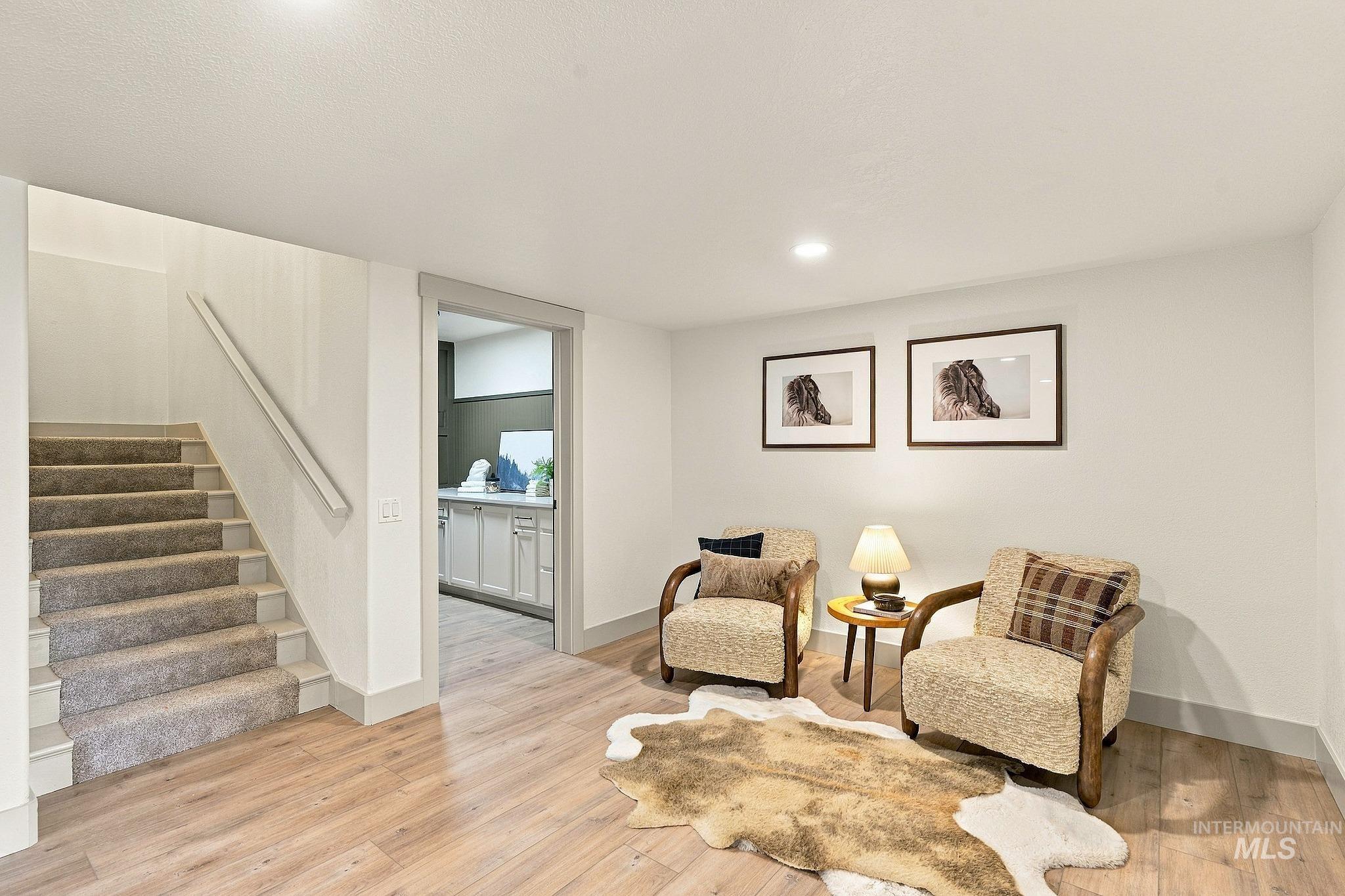 7 Willow Way Property Photo 22