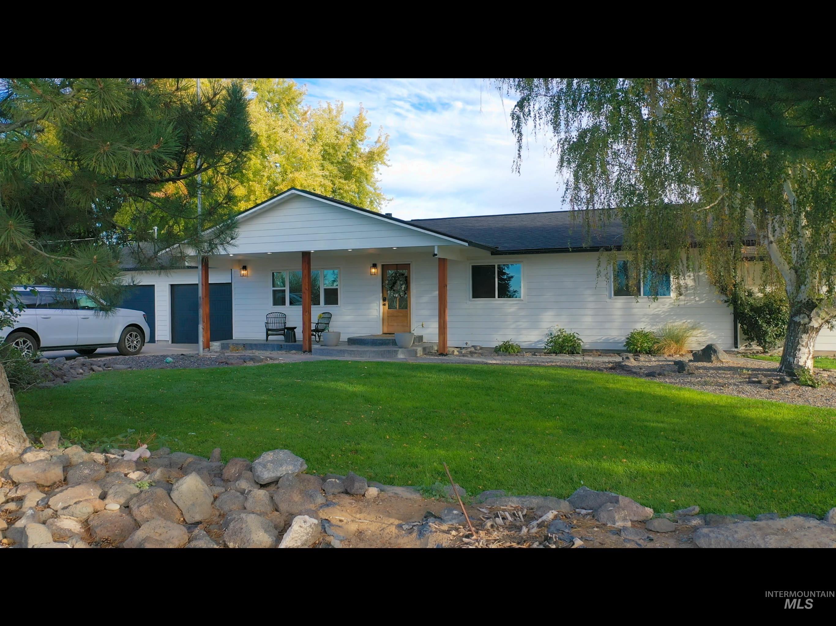 1656 Highway 46 Property Photo 1