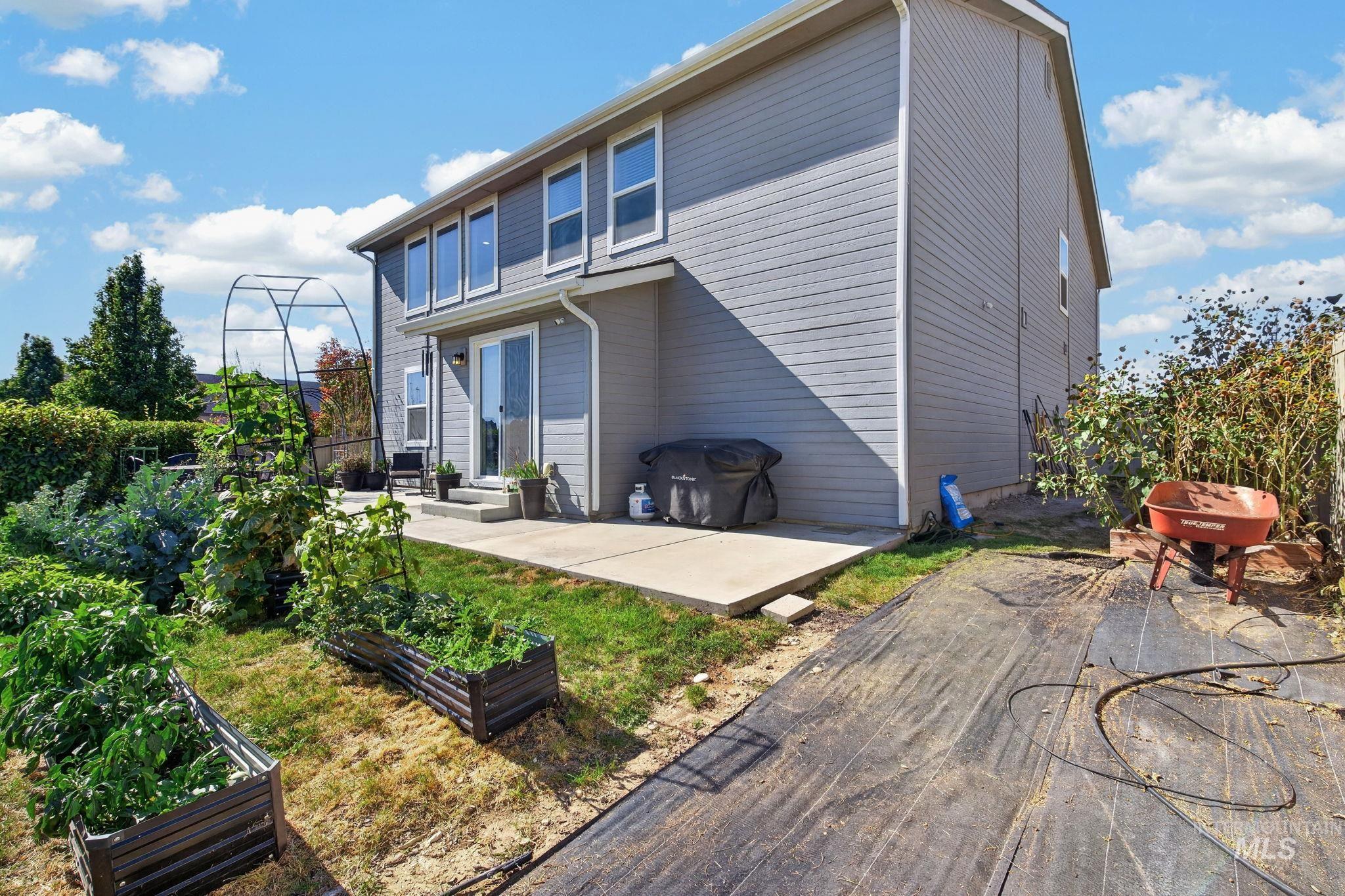 15304 Hanks Way Property Photo 40