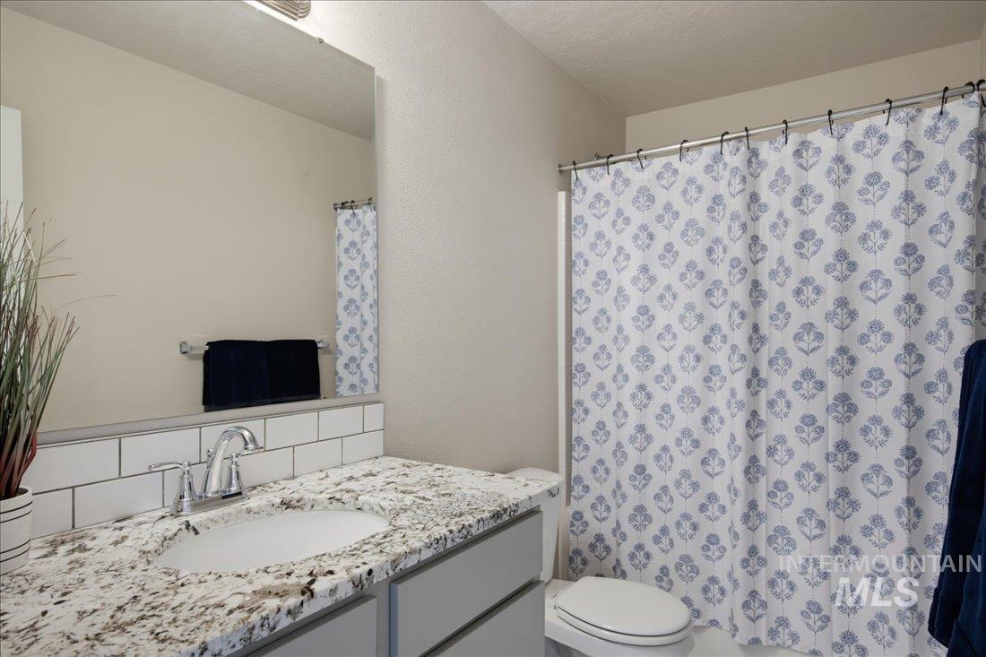 391 N Traquair Ln Property Photo 18
