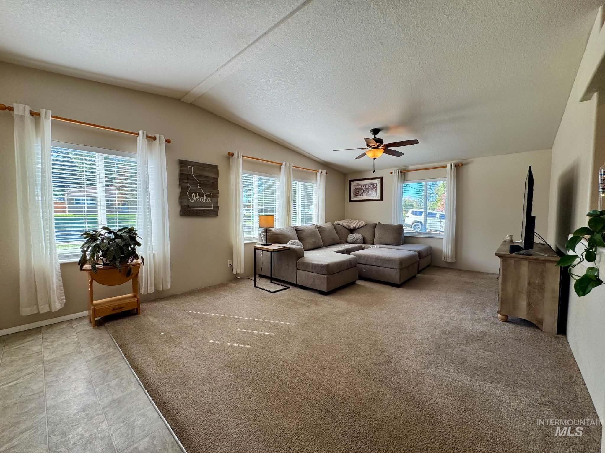 2207 Grelle Ave Property Photo 3