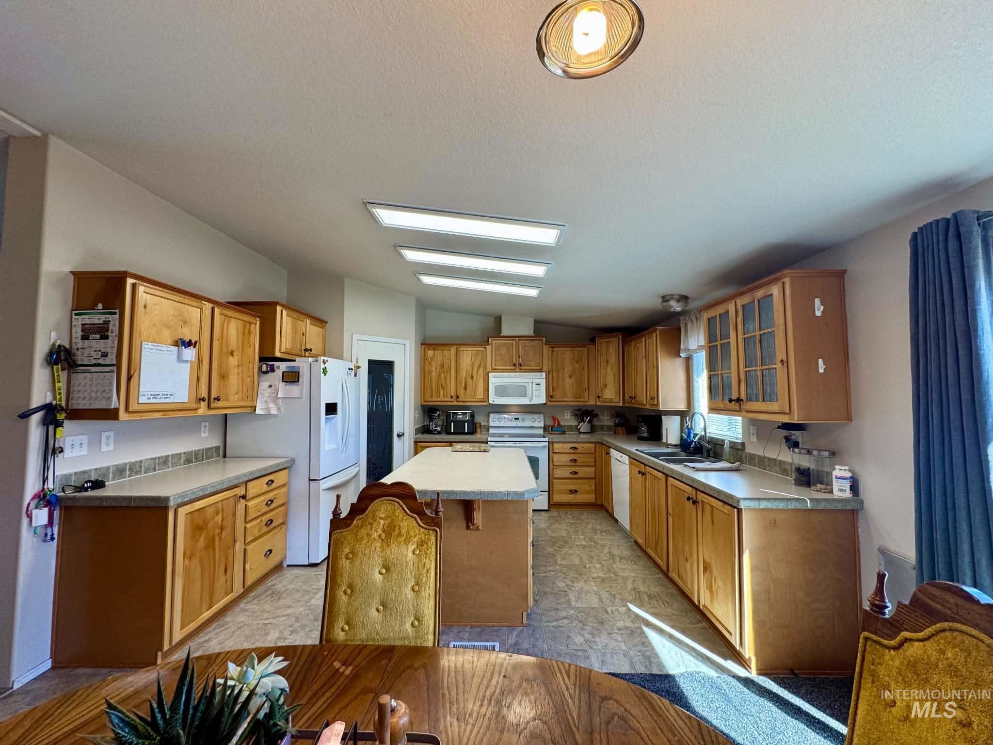 2207 Grelle Ave Property Photo 8