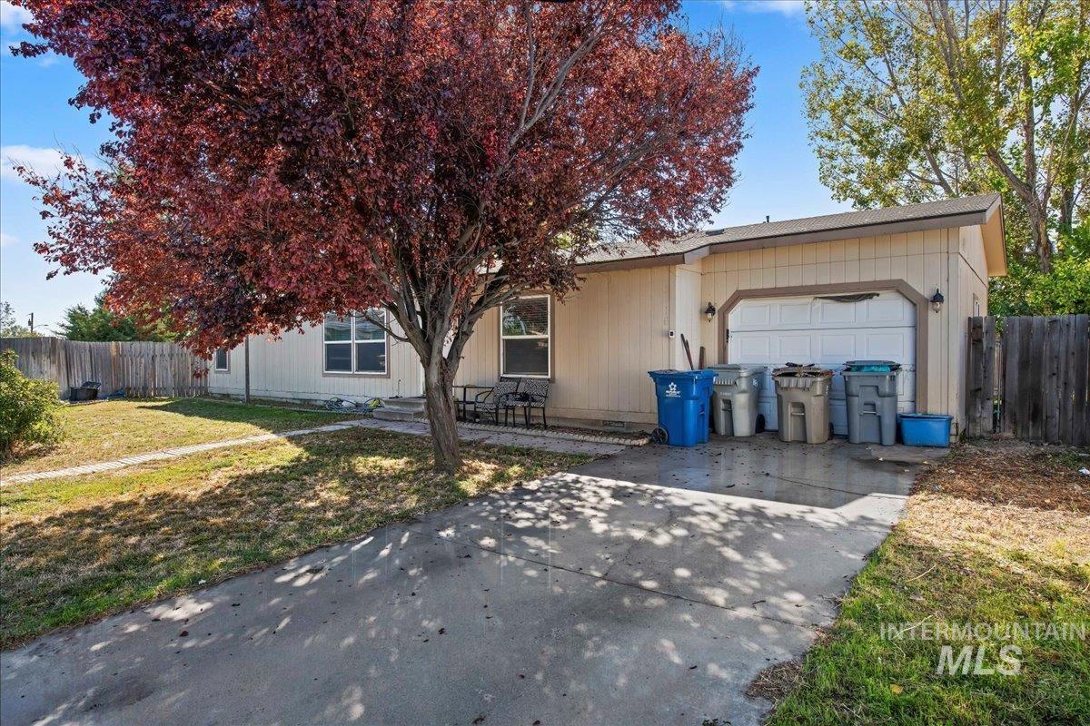 3116 Mariah Ct. Property Photo 2