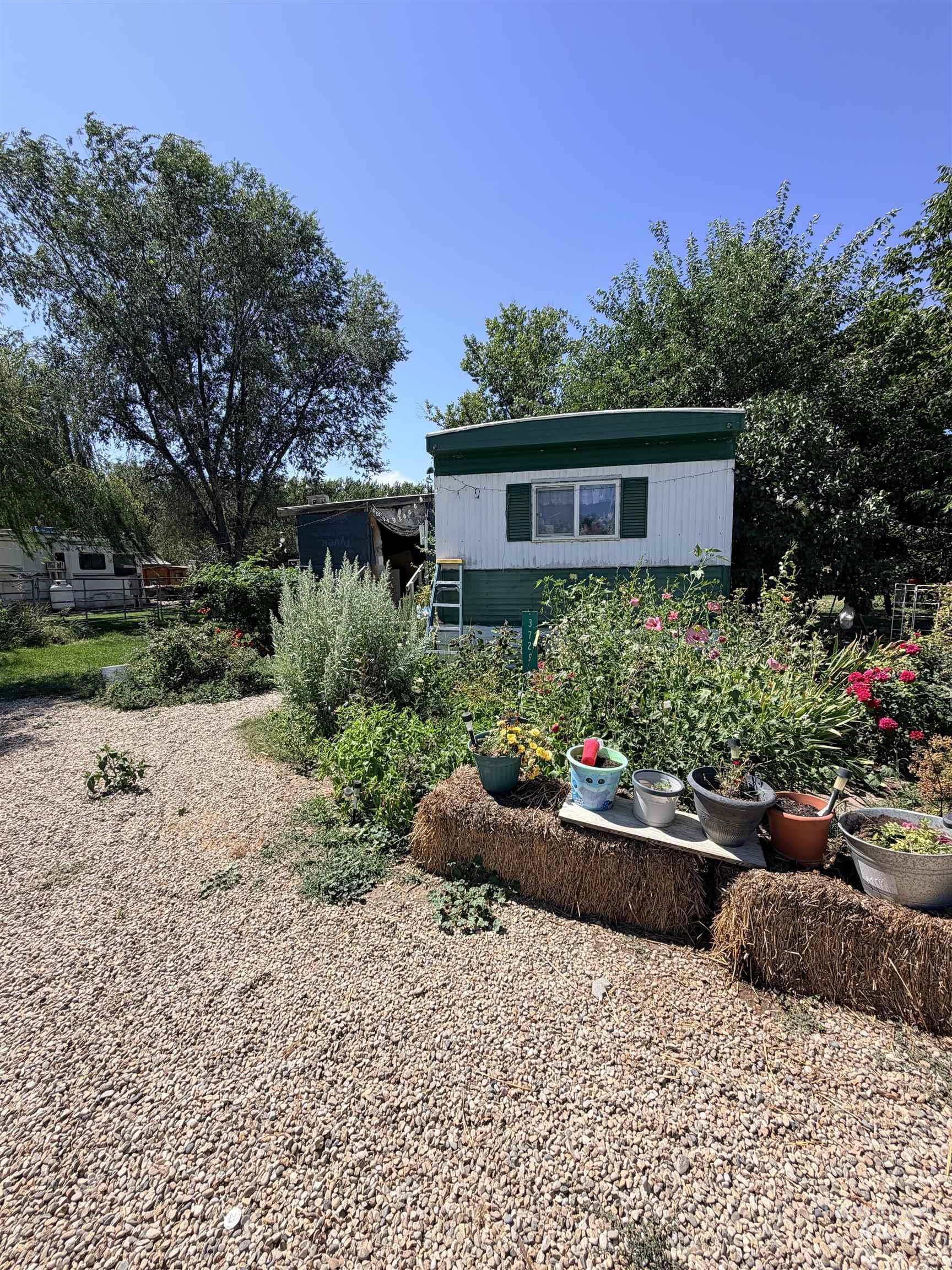 3729 Pioneer Rd Property Photo 1