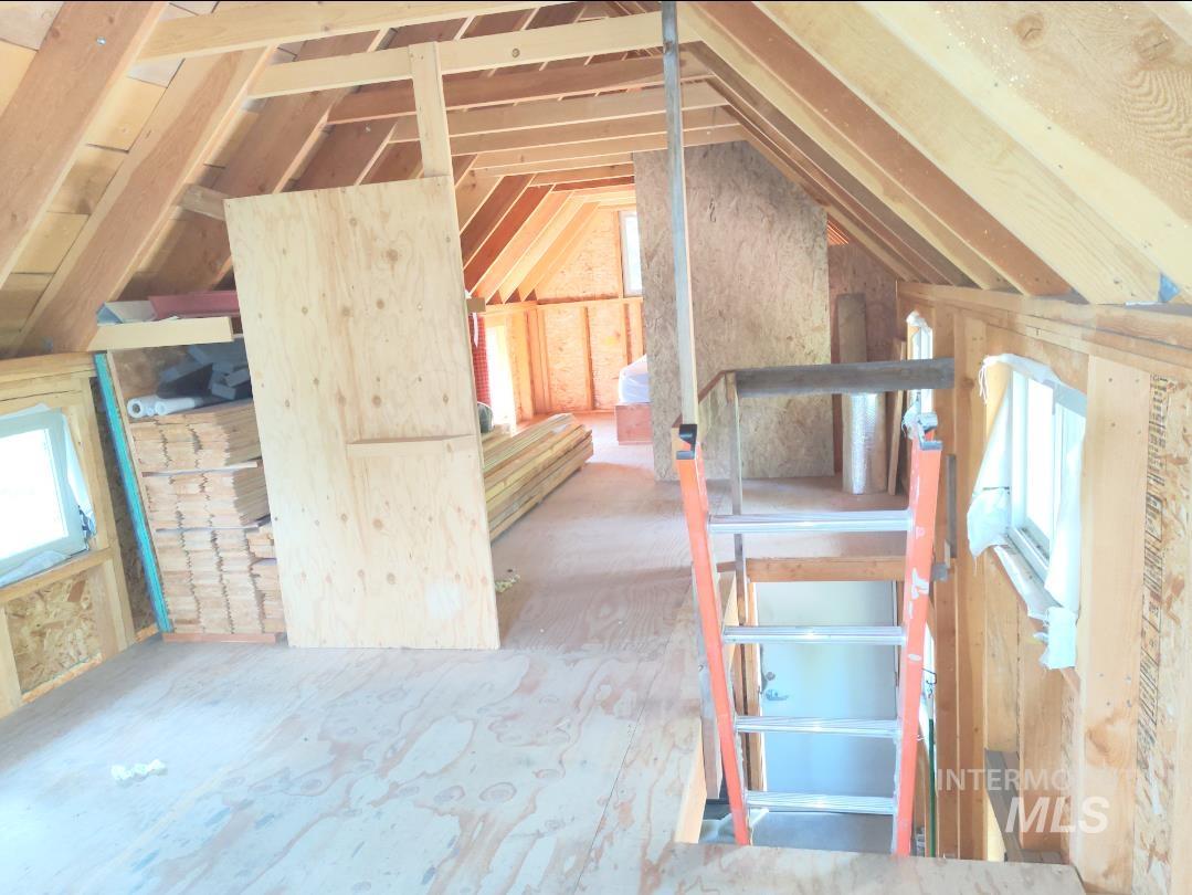 524 Rhett Creek Road Property Photo 11