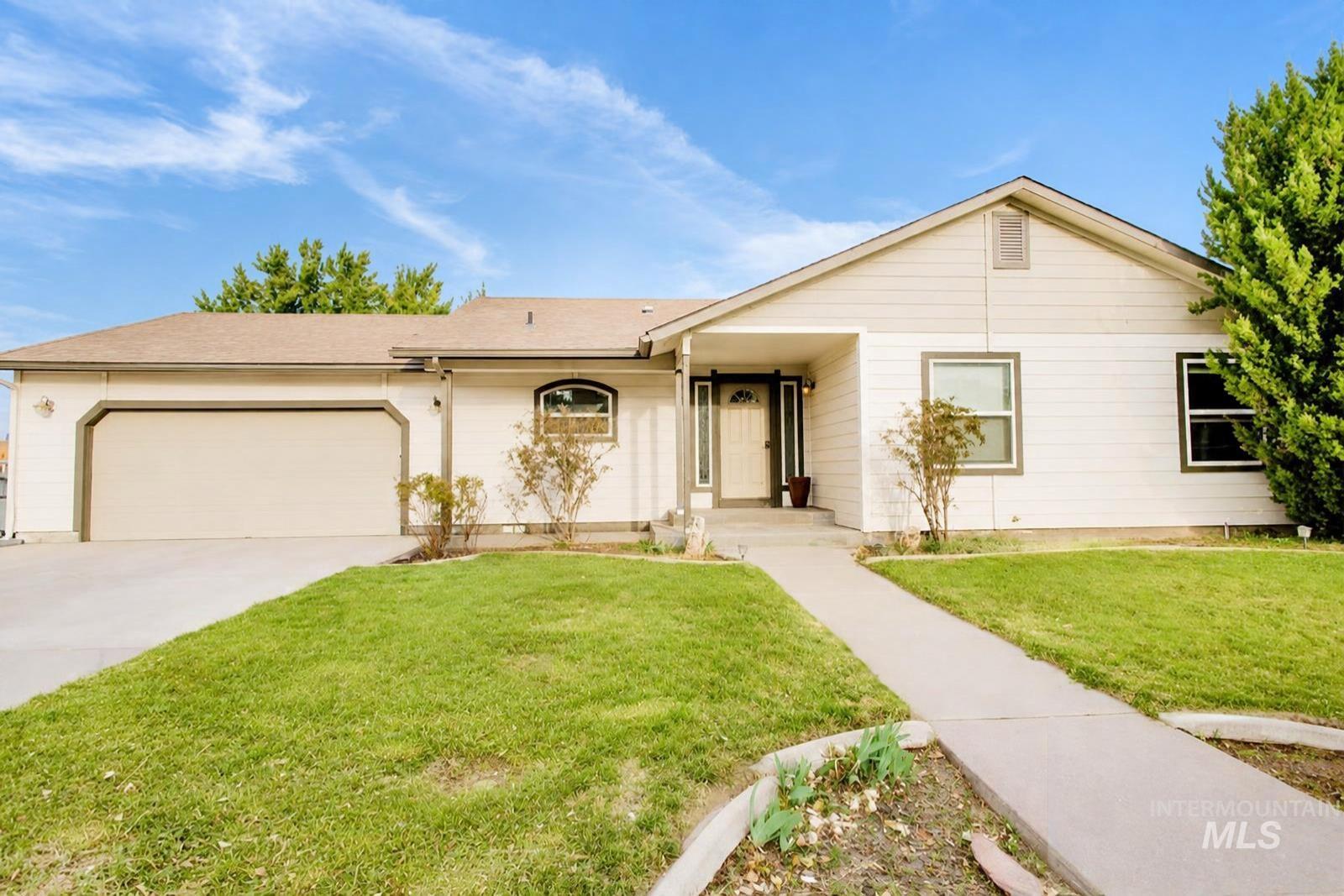 1420 Del Mar St Property Photo 1